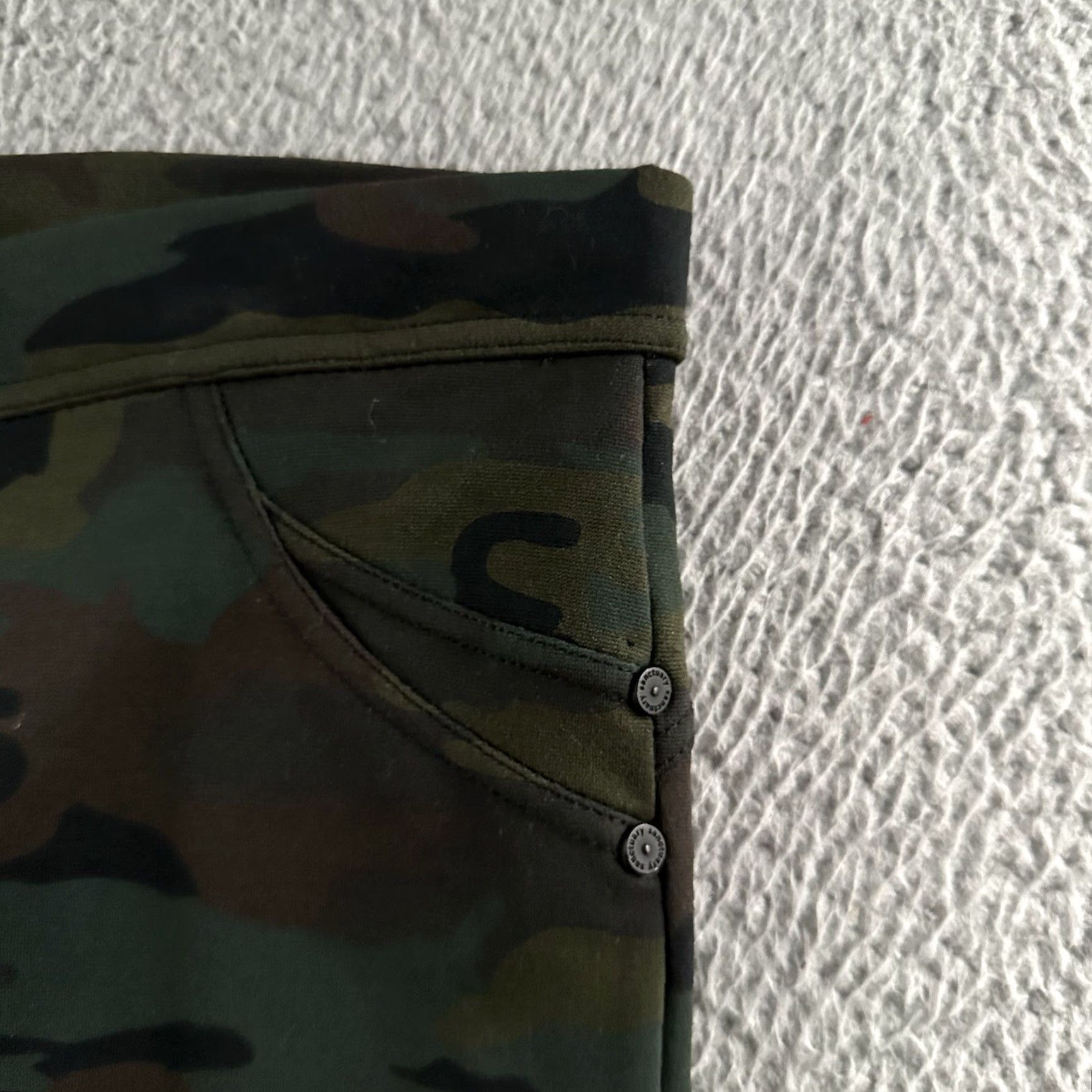 Sanctuary Sanctuary Womens Leggings Camo Multicolor M Pull On Ankle Nylon Rayon Blend Size 32" / US 10 / IT 46 - 5 Thumbnail