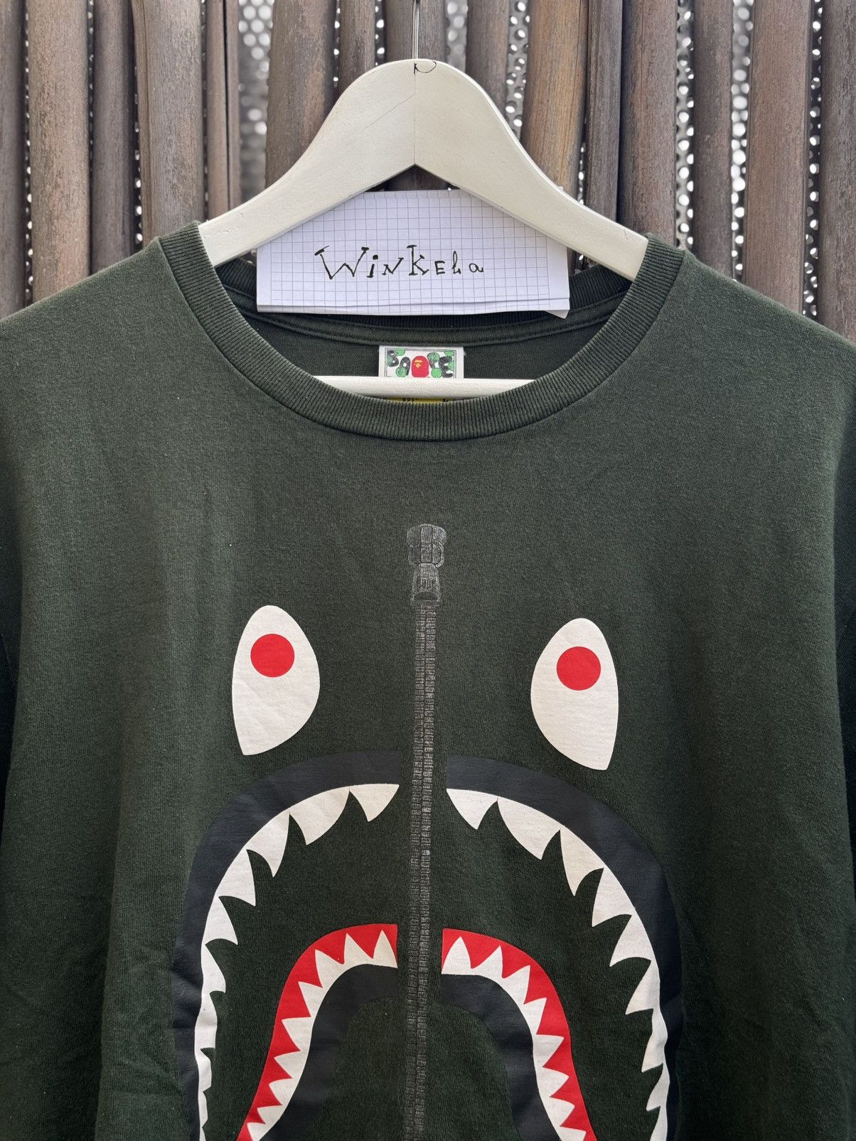 Bape Bape Authentic Green SHARK TEE Size US L / EU 52-54 / 3 - 3 Thumbnail