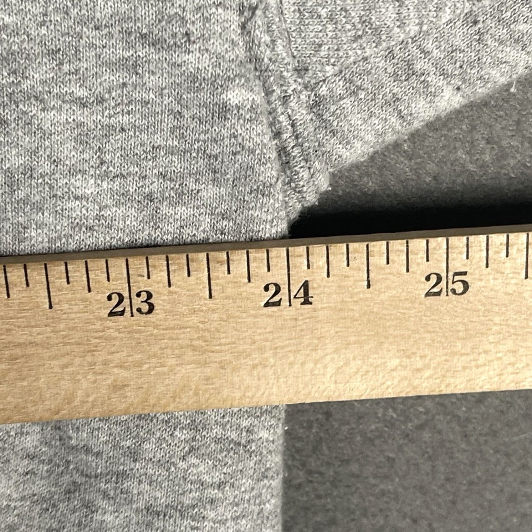 Champion VINTAGE Champion Yale Hoodie Sweatshirt Large Gray SpellOut Pullover Preppy VTG Mens L Gray Size US L / EU 52-54 / 3 - 7 Thumbnail