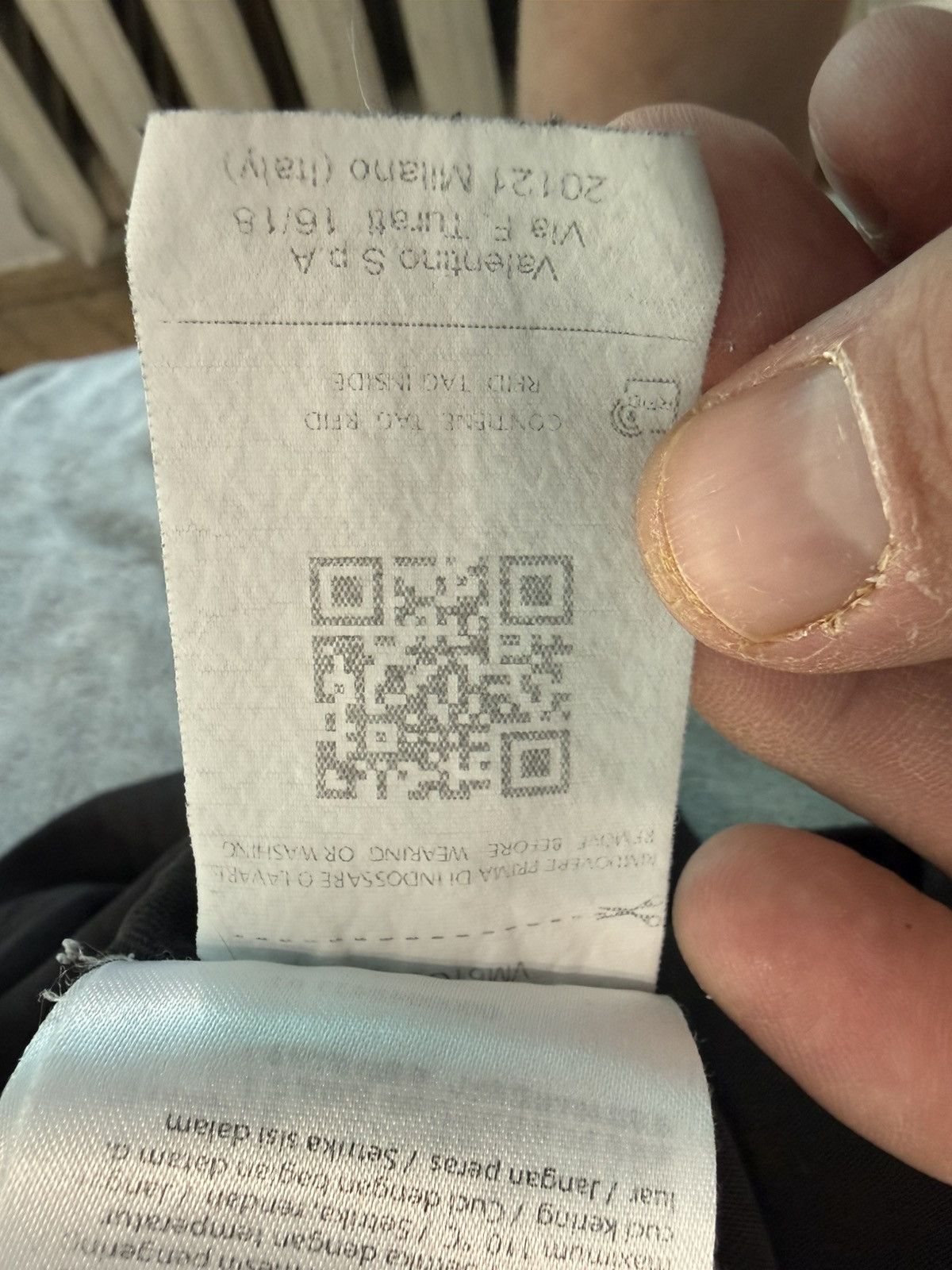 Valentino Very nice Size US M / EU 48-50 / 2 - 12 Thumbnail