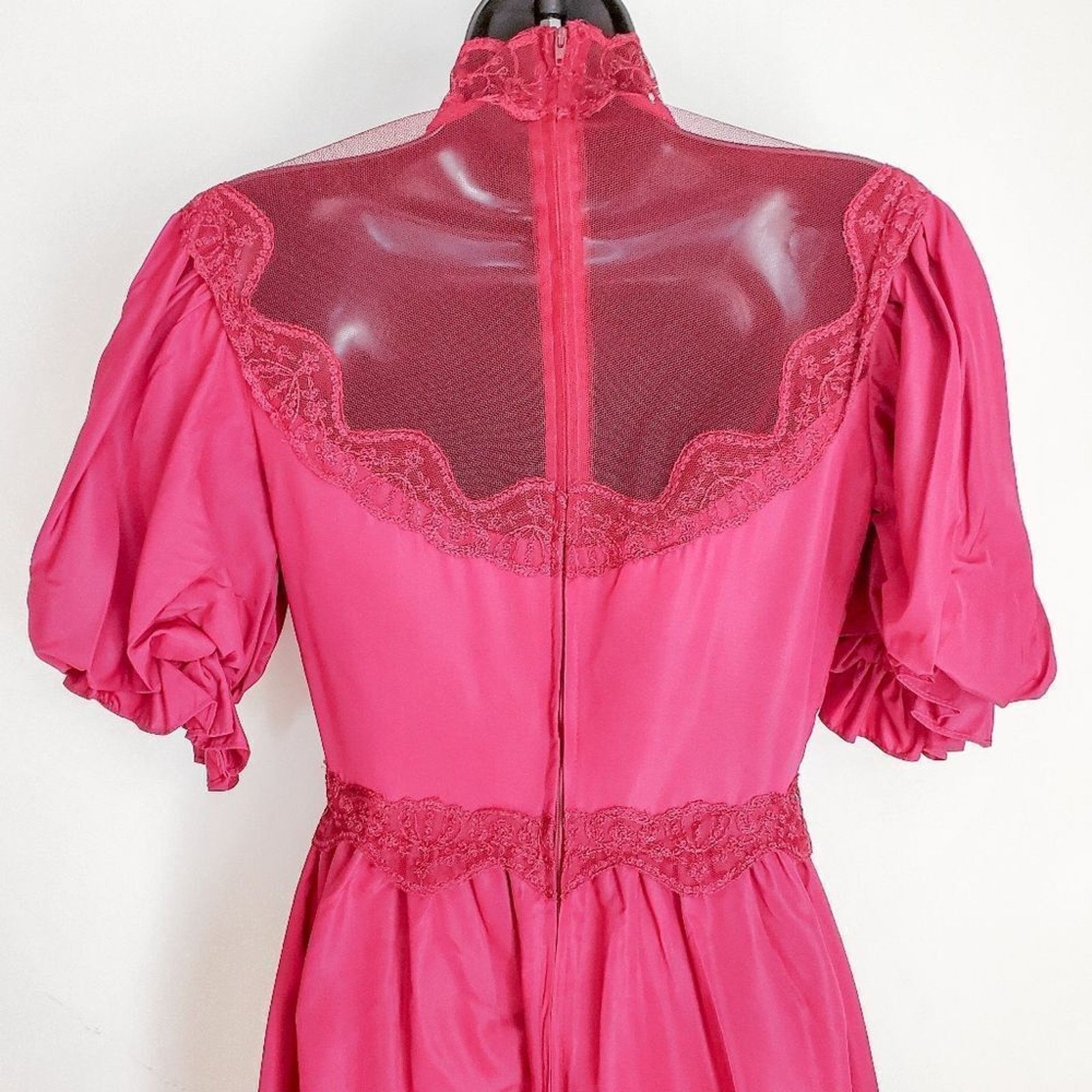 Vintage Vintage 80s Pink Victorian Taffeta Formal Maxi Dress Size 8 Size M / US 6-8 / IT 42-44 - 4 Thumbnail