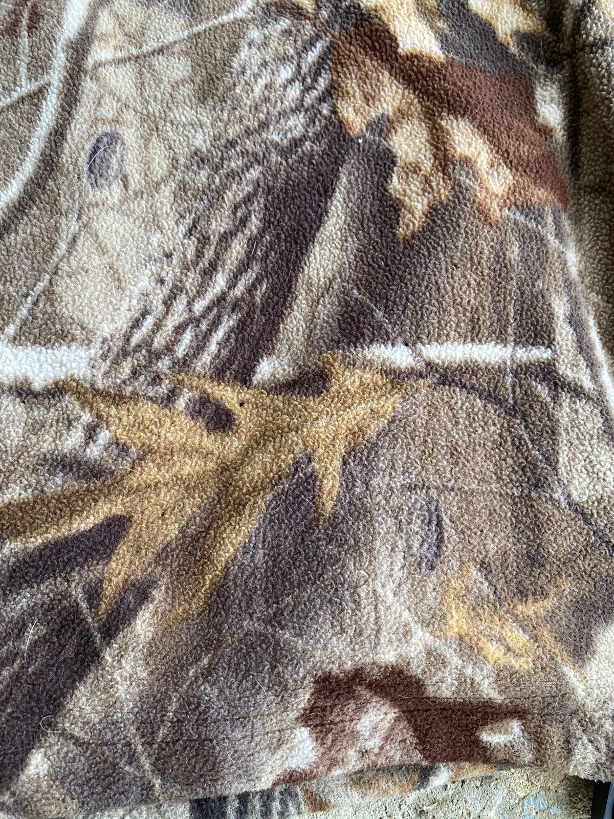 Realtree × Vintage Vintage Y2K Winchester Fleece Camo Distressed Jacket Size US L / EU 52-54 / 3 - 9 Thumbnail