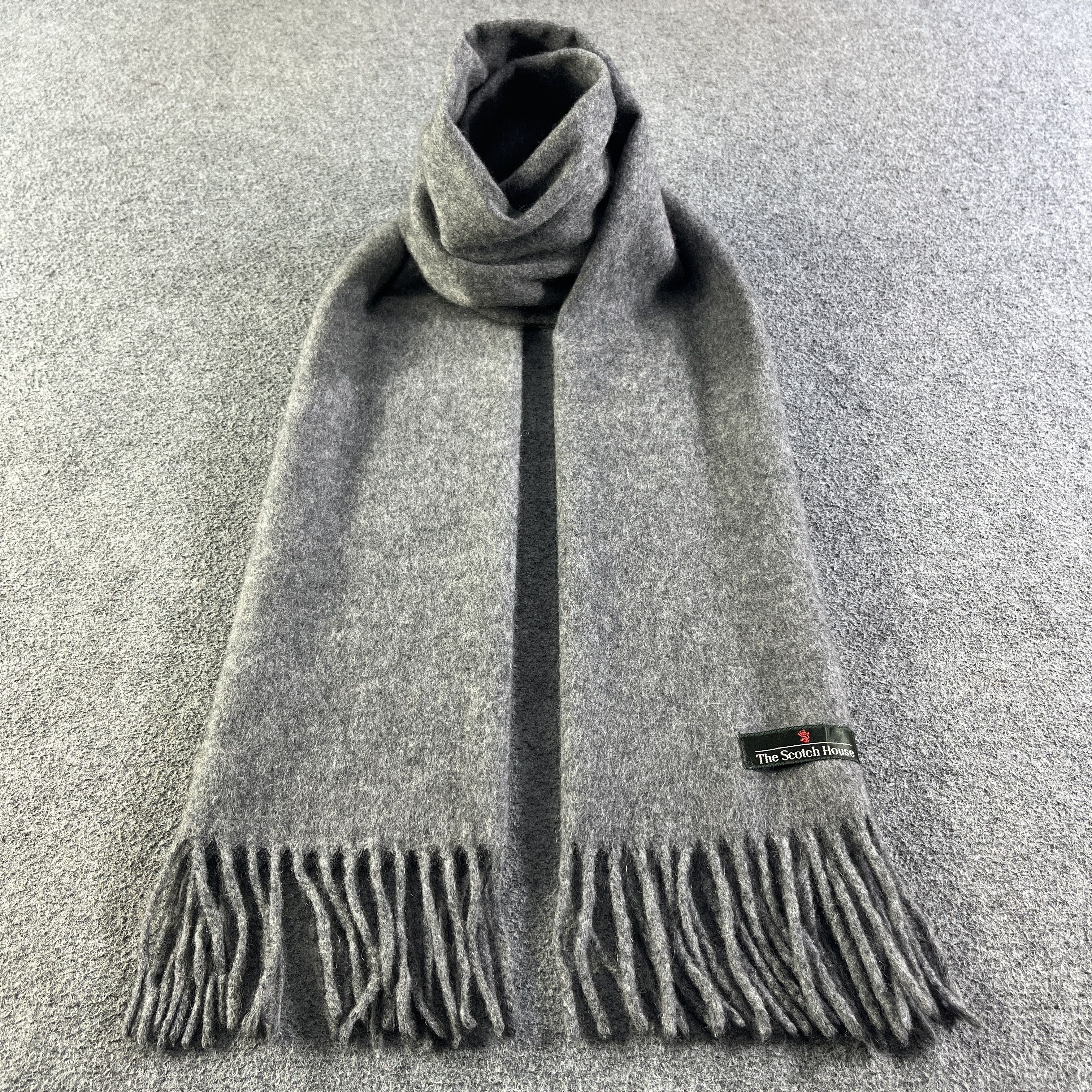 Johnstons Of Elgin Scarf / Muffler / Neckwear T1136