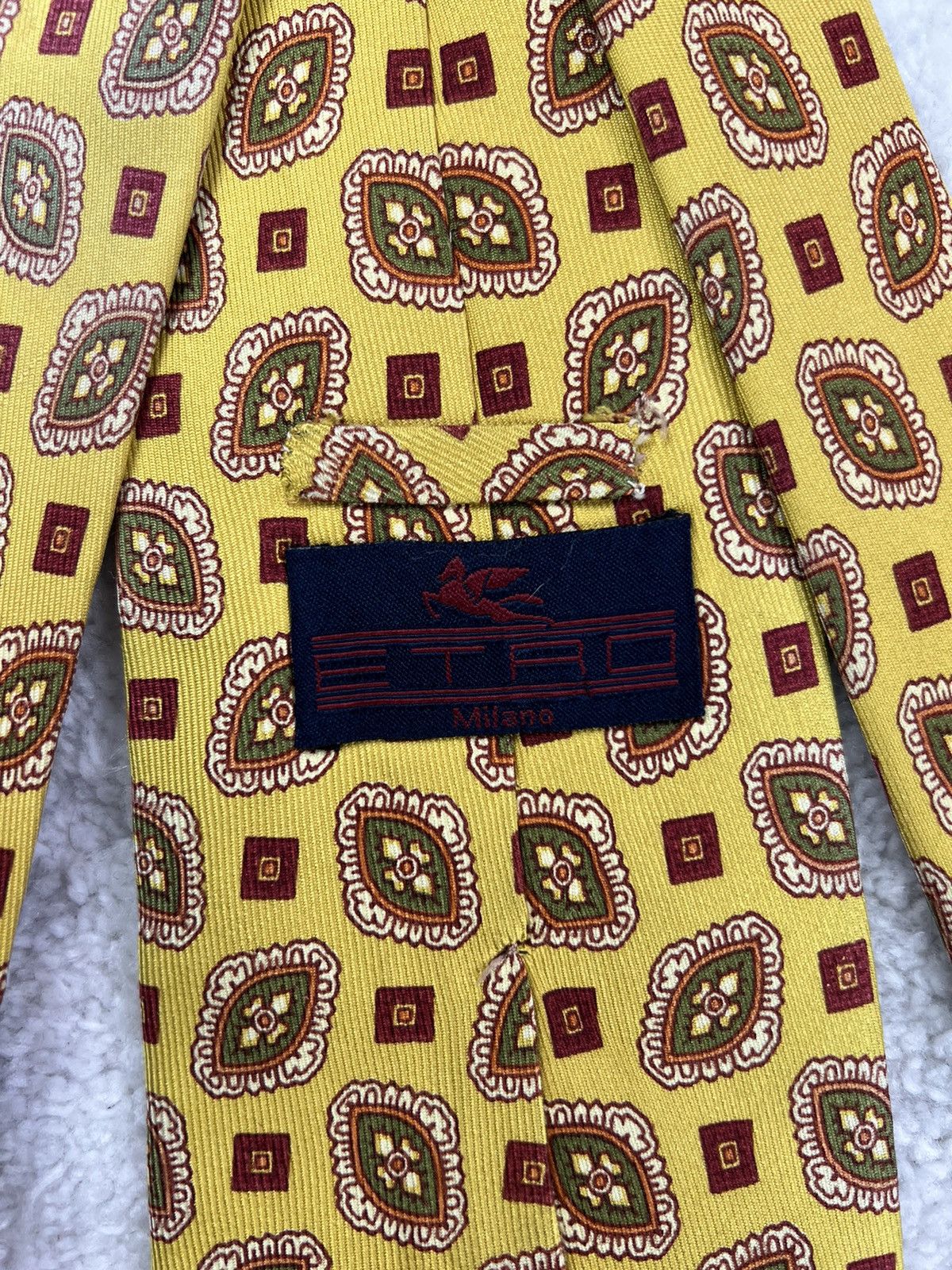 Etro Vintage Etro Italy Silk Geometric Gold Luxury Tie Size ONE SIZE - 11 Thumbnail