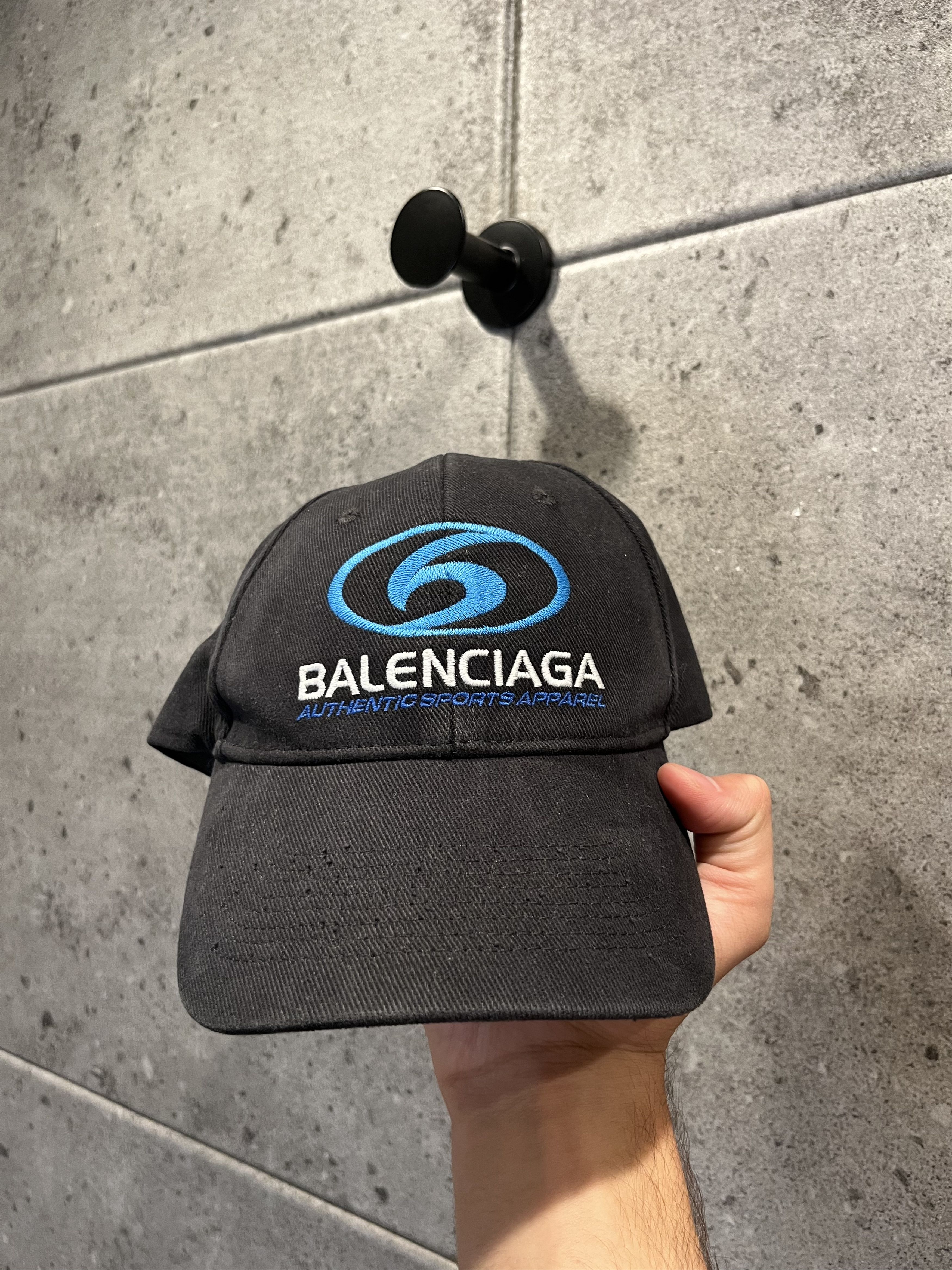 【2024SS】BALENCIAGA surfer baseball cap Balenciaga Black Surfer Cap Balenciaga
