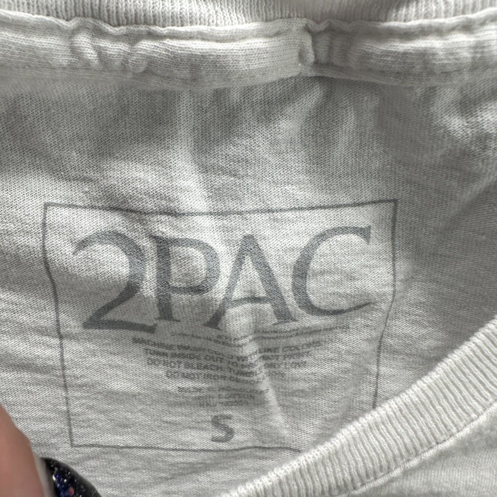 Vintage 2Pac Shirt Mens Small White Hip Hop Rap Graphic Tee 90s Music Legend T-Shirt Men XS S? Size US S / EU 44-46 / 1 - 4 Thumbnail