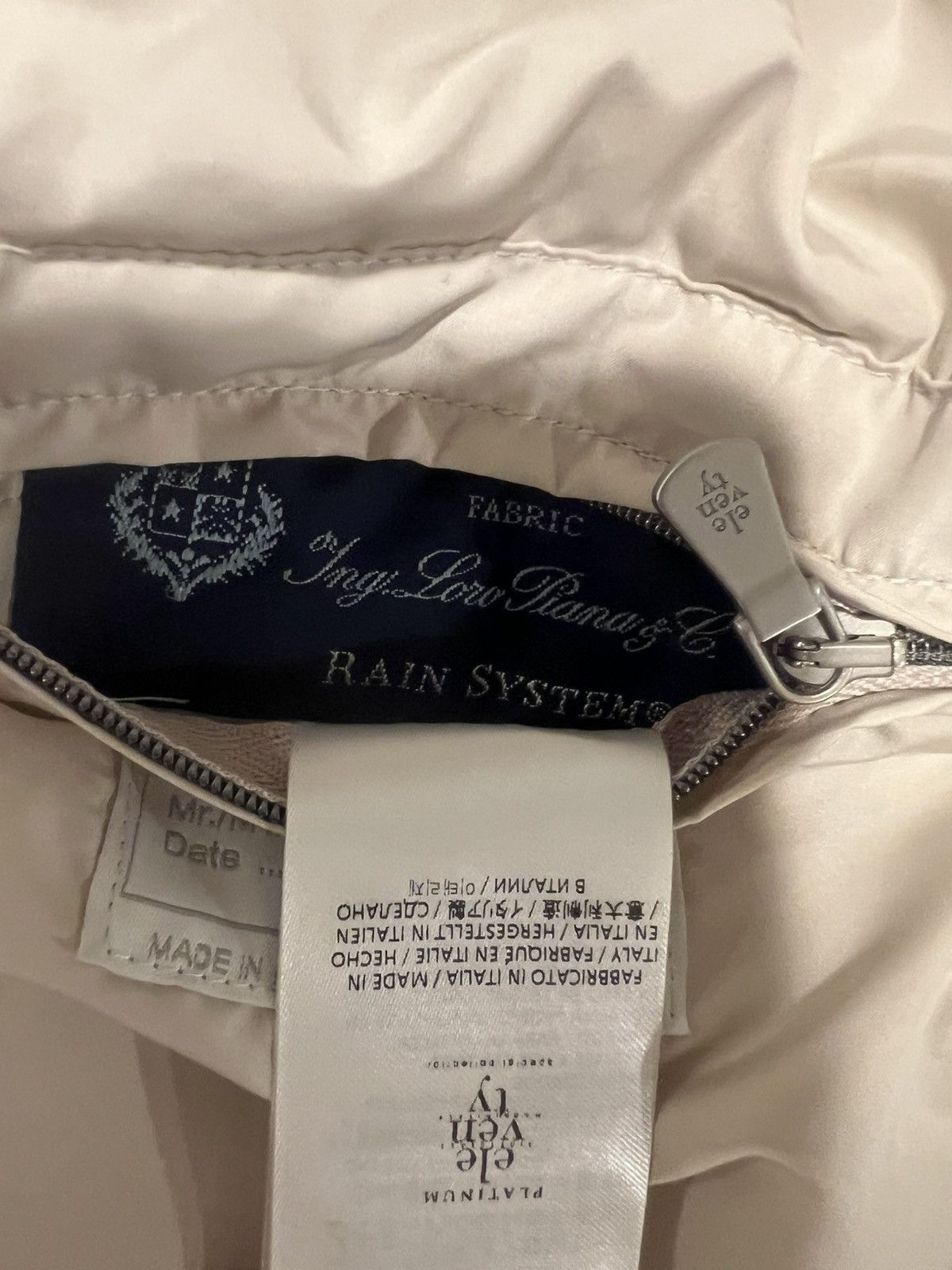 Eleventy Eleventy loro piana mens lackey. 52/L. $1495 Size US L / EU 52-54 / 3 - 10 Thumbnail
