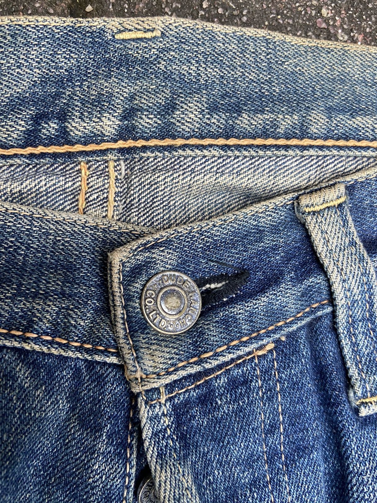 Vintage Vintage Dude Ranch jeans distressed denim selvedge Size US 31 - 12 Thumbnail