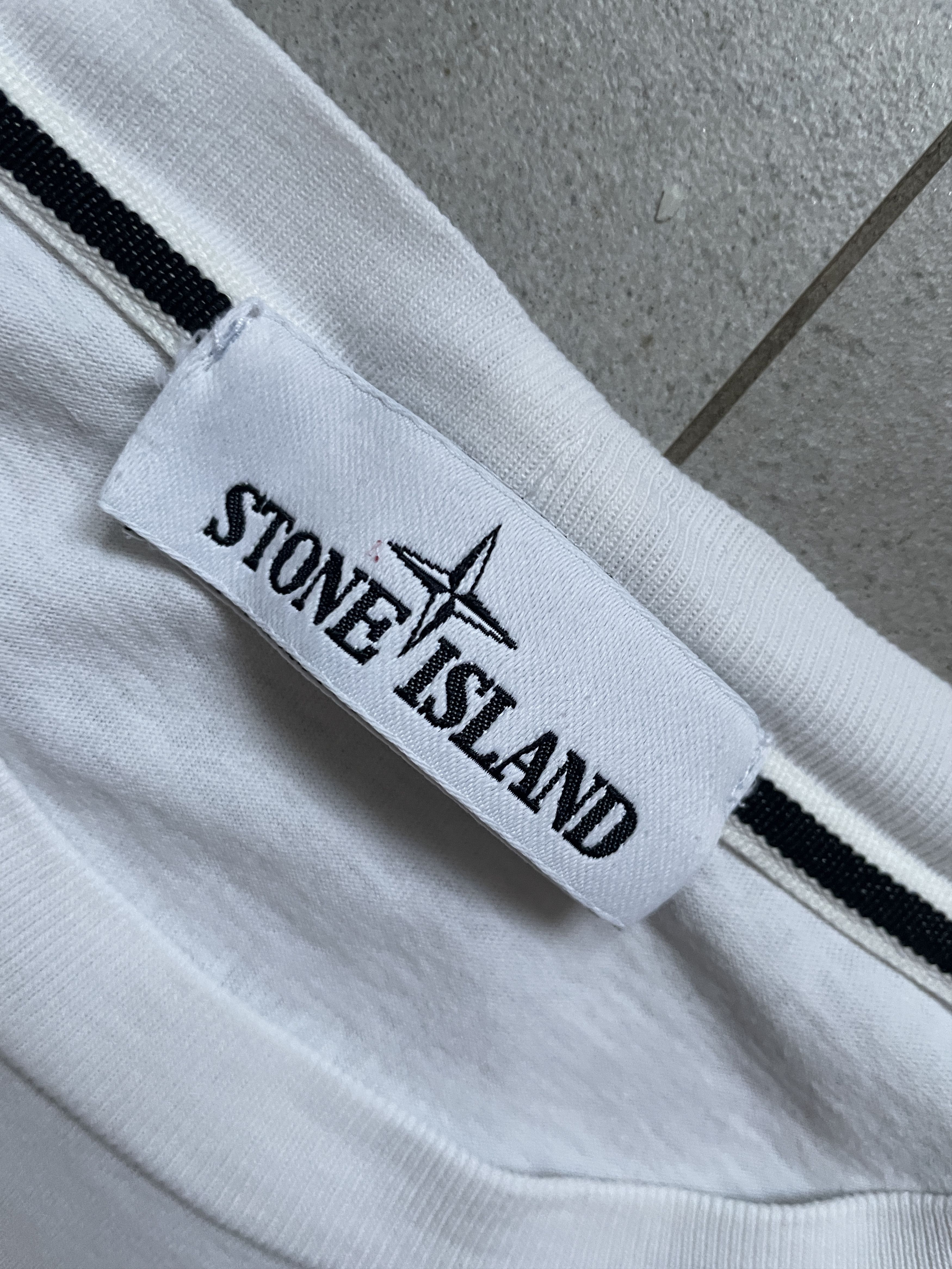 Stone Island STONE ISLAND POCKET TEE LOGO WHITE TEE Size US S / EU 44-46 / 1 - 3 Thumbnail