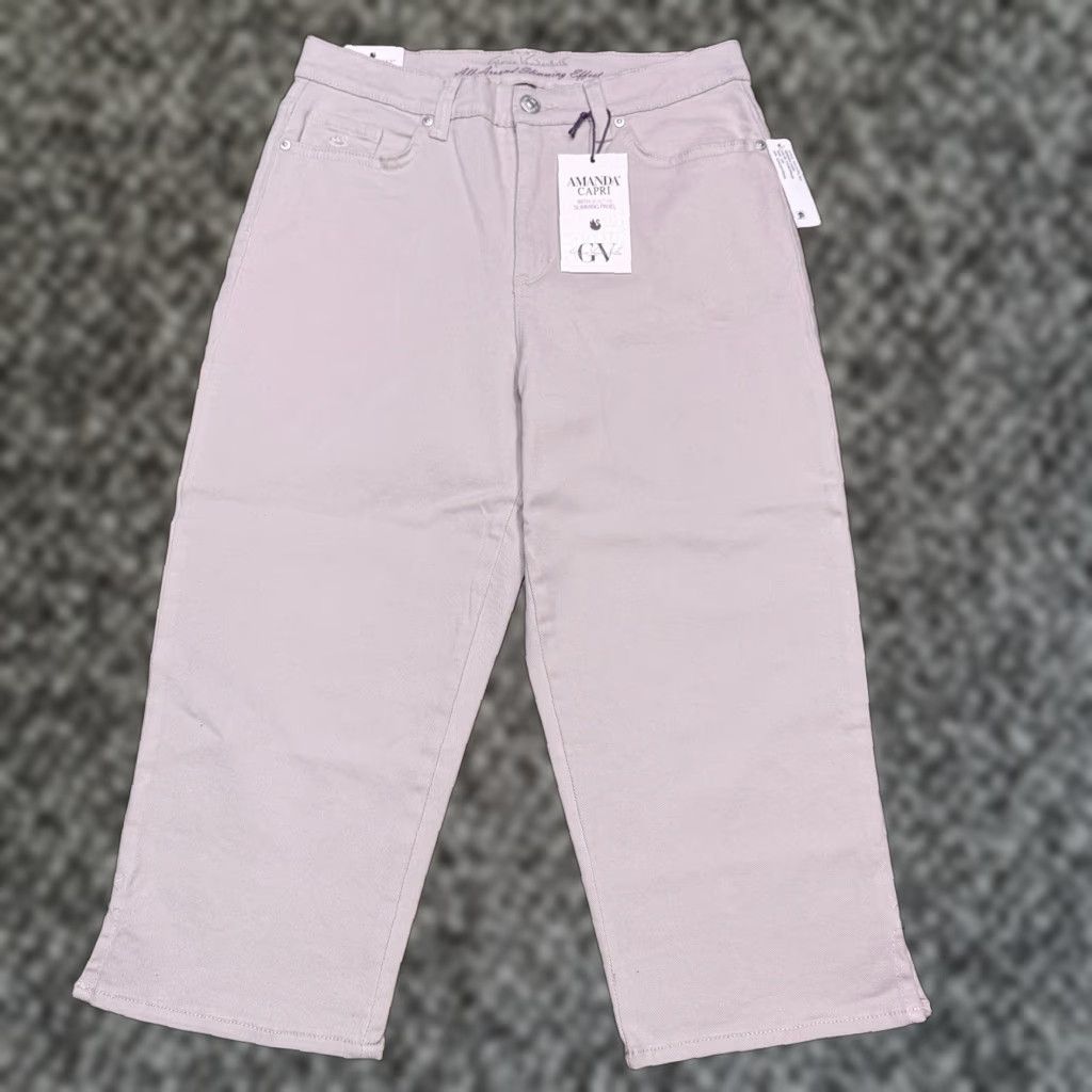 Gloria Vanderbilt VINTAGE not | Gloria Vanderbilt Amanda Capri Jeans 10P Petite Stonewood Stretch High Rise 5-Pocket Denim Jeans Women Small Beige NWT Size 32" / US 10 / IT 46 - 1 Thumbnail