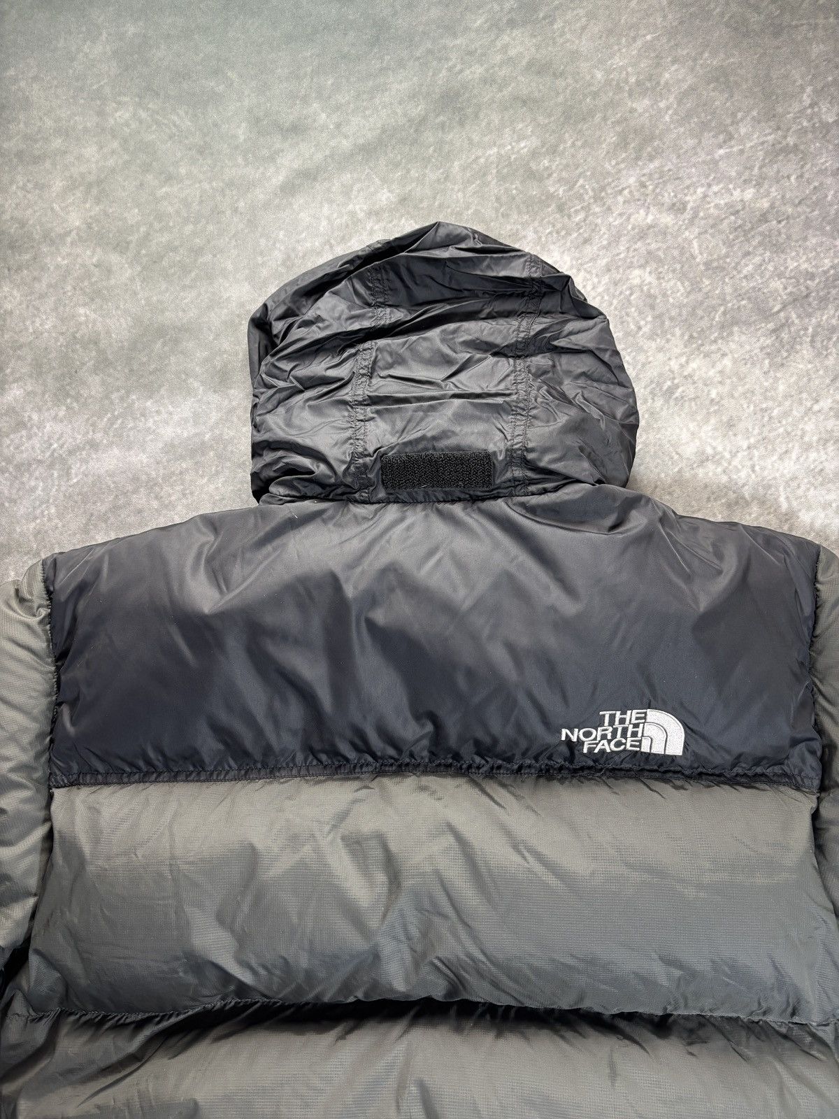 The North Face 2000s Vintage The North Face Down Jacket 700 Puffer Nupse Size US L / EU 52-54 / 3 - 11 Thumbnail