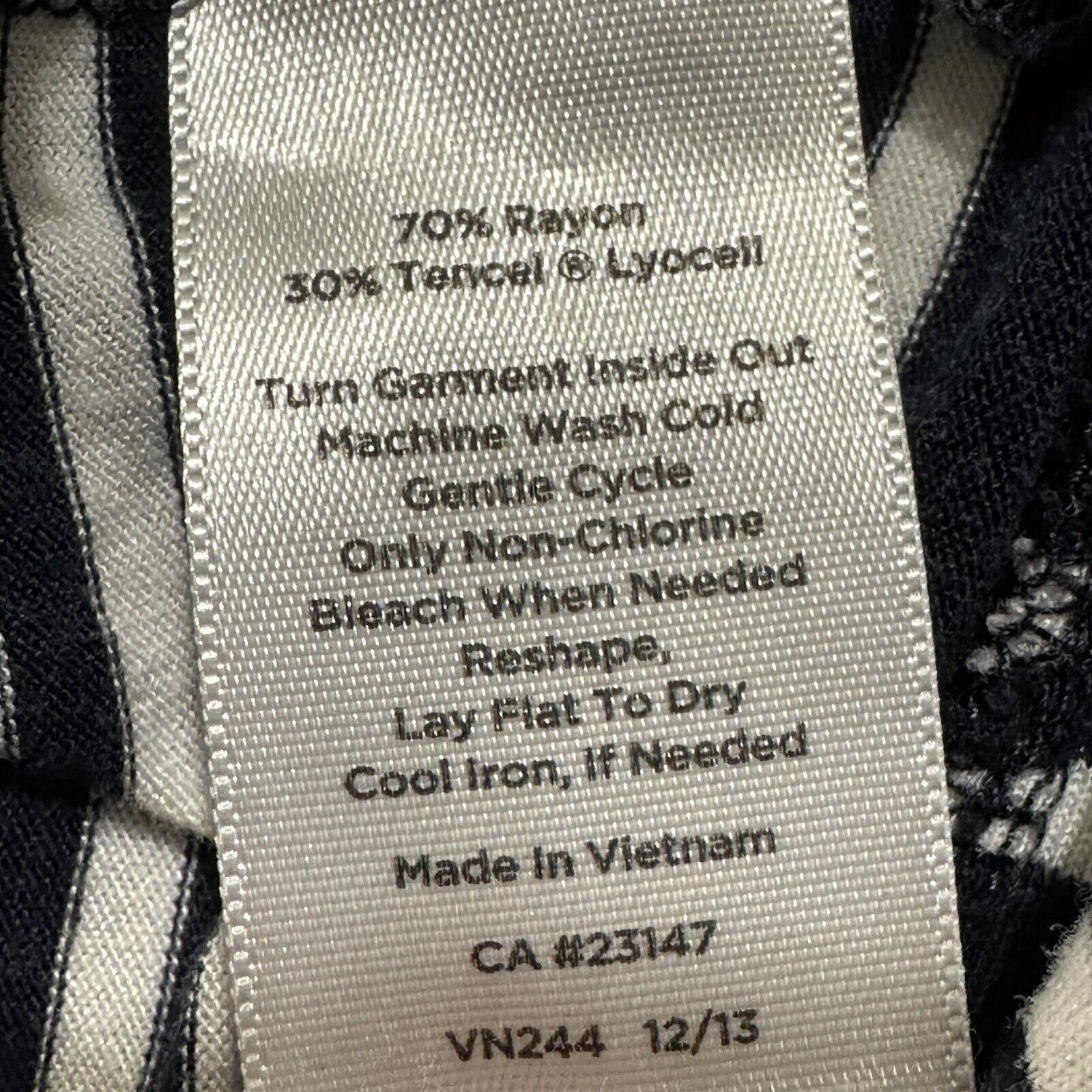 Other Talbots Medium V-Neck Pullover Top Navy Blue Striped Shirt Size M / US 6-8 / IT 42-44 - 4 Thumbnail
