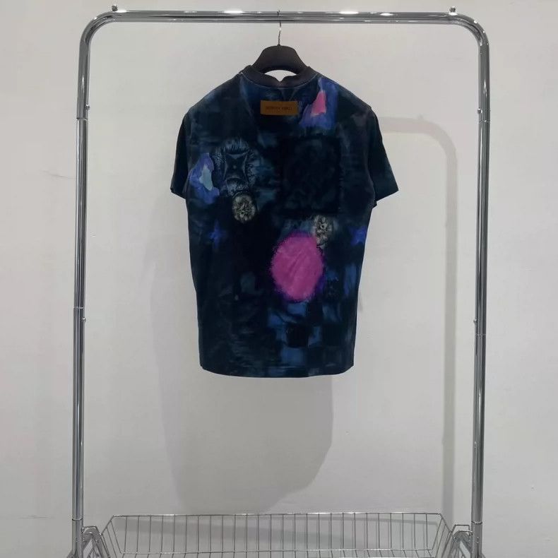 Louis Vuitton Louis Vuitton Digital printed short sleeves Size US S / EU 44-46 / 1 - 2 Thumbnail