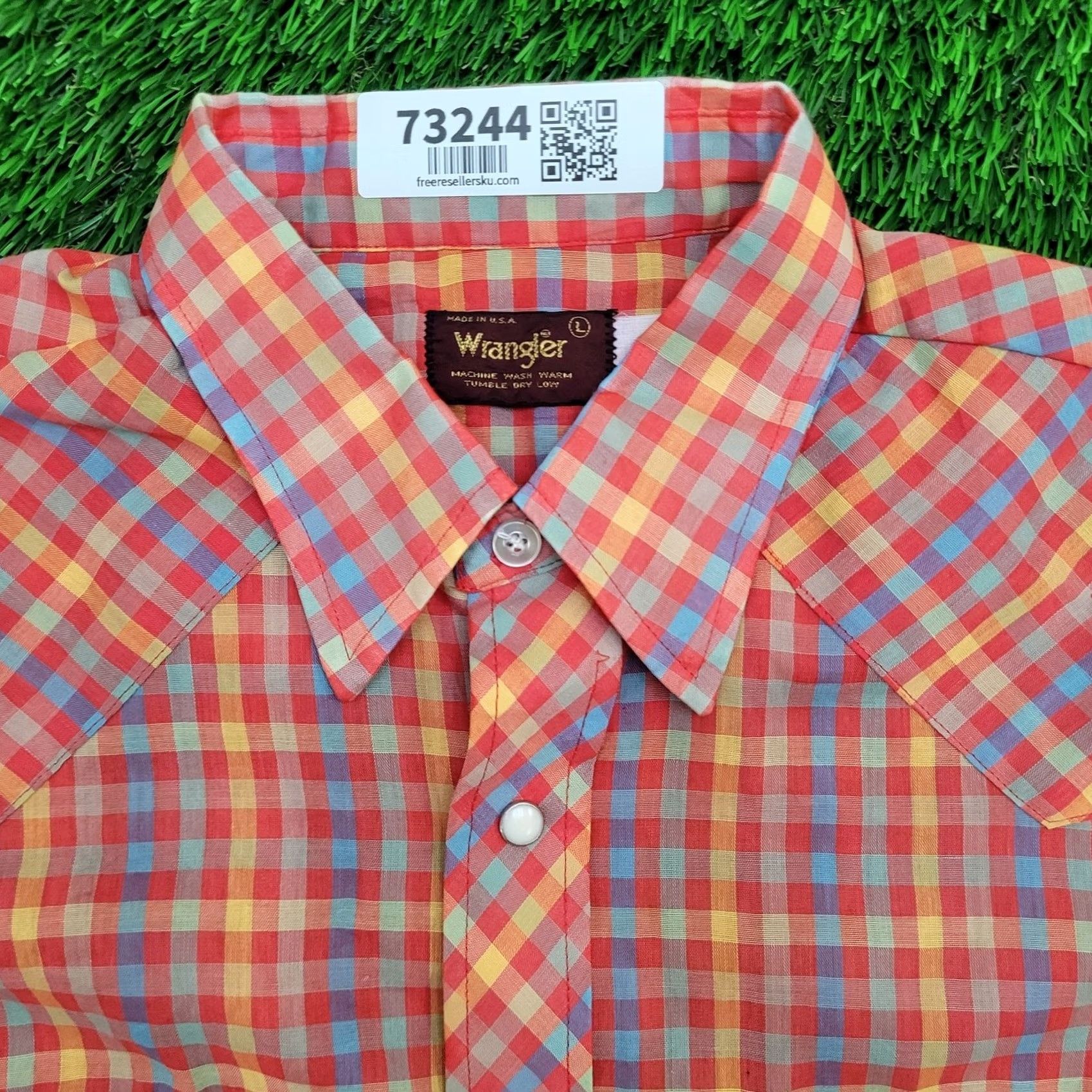 Wrangler VINTAGE Wrangler Cropped Snap Shirt Womens Large 22x15 Red Cotton Polyester Plaid 80s Western Snap Button-Up Casual Mens Womens Boys Girls Size L / US 10 / IT 46 - 3 Thumbnail