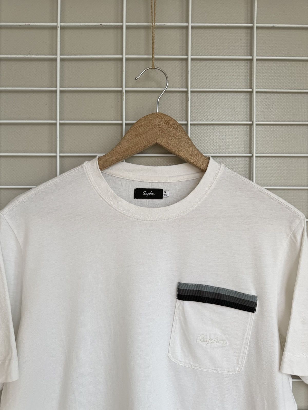 Rapha Rapha Logo Pocket T-Shirt Mens Size M Cotton Short Sleeve Size US M / EU 48-50 / 2 - 2 Thumbnail