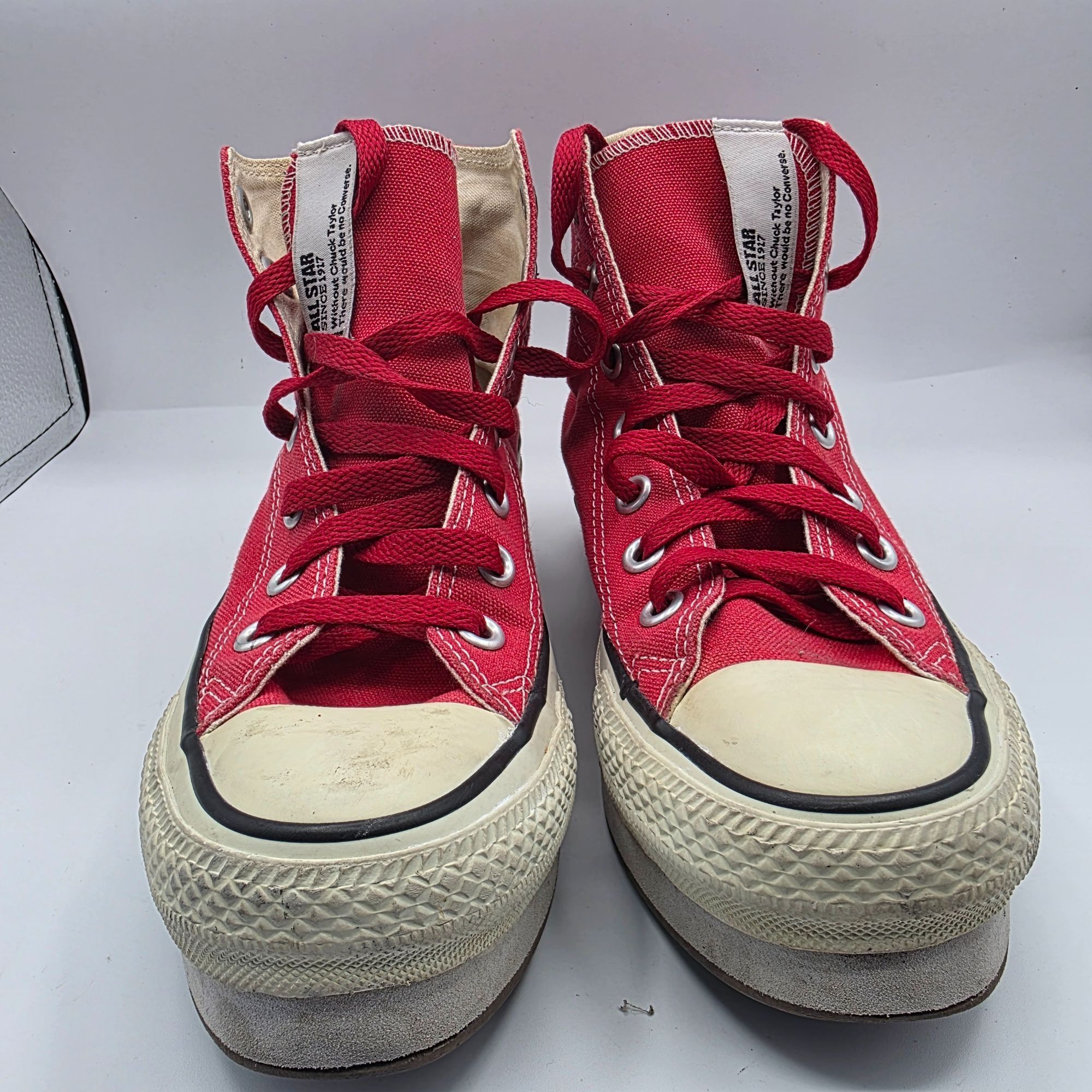 Converse Converse Chuck Taylor All Star Womens Size 3.5 Red Platform Size US 6 / IT 36 - 2 Thumbnail