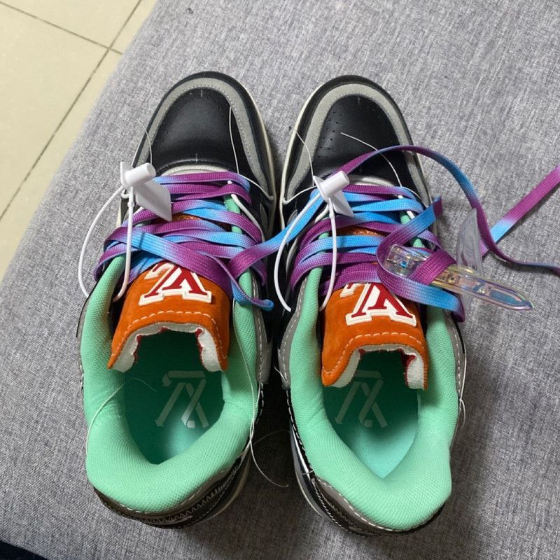 Louis Vuitton Louis Vuitton Trainer Fashion Sneakers for Men -2508 Size US 7.5 / EU 40-41 - 5 Thumbnail