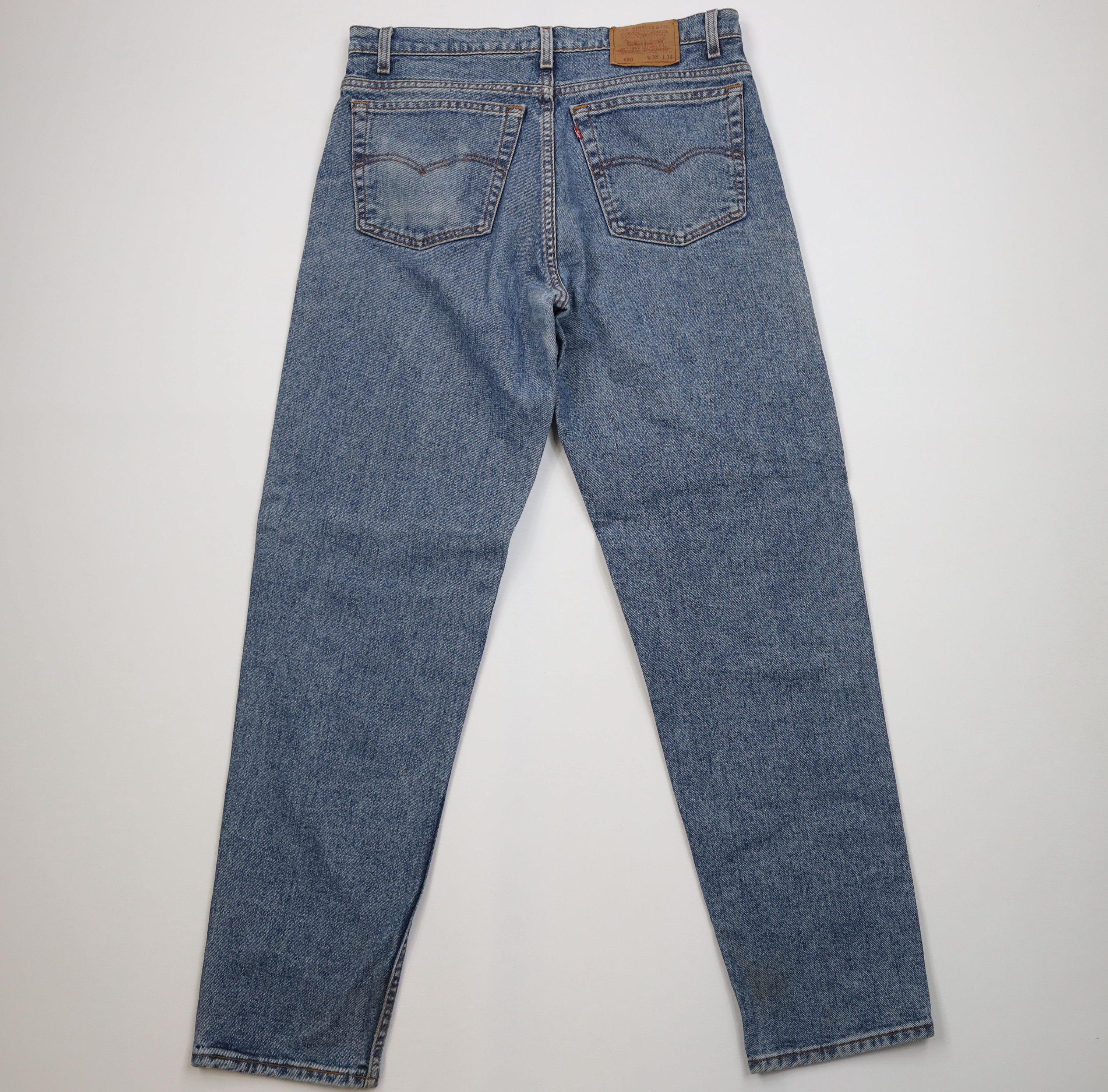 Levi's Vintage 90s Levis 550 Relaxed Tapered Leg Denim Jeans USA Size US 38 / EU 54 - 12 Thumbnail