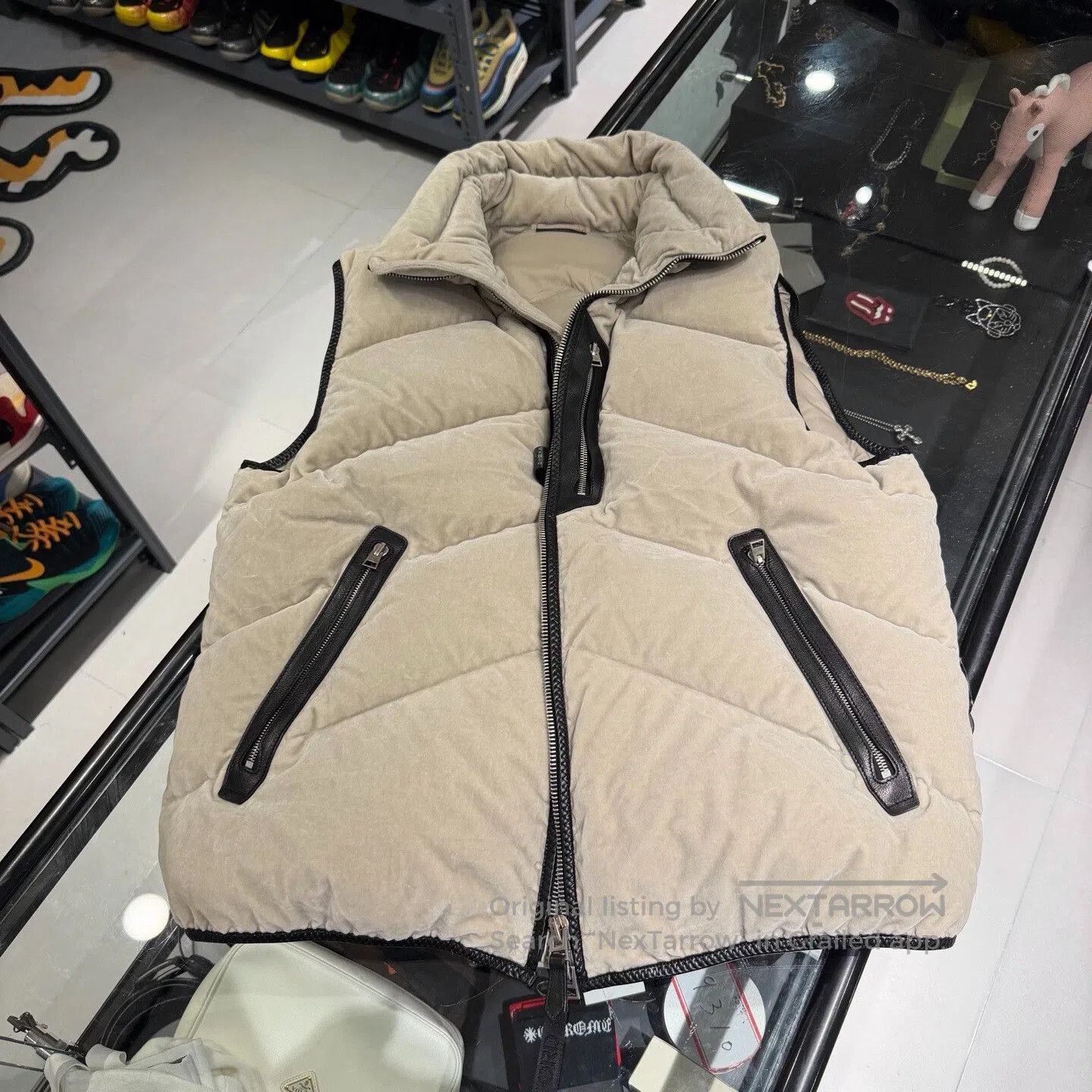 Tom Ford Tom Ford Gray Down Vest. Size US L / EU 52-54 / 3 - 5 Thumbnail