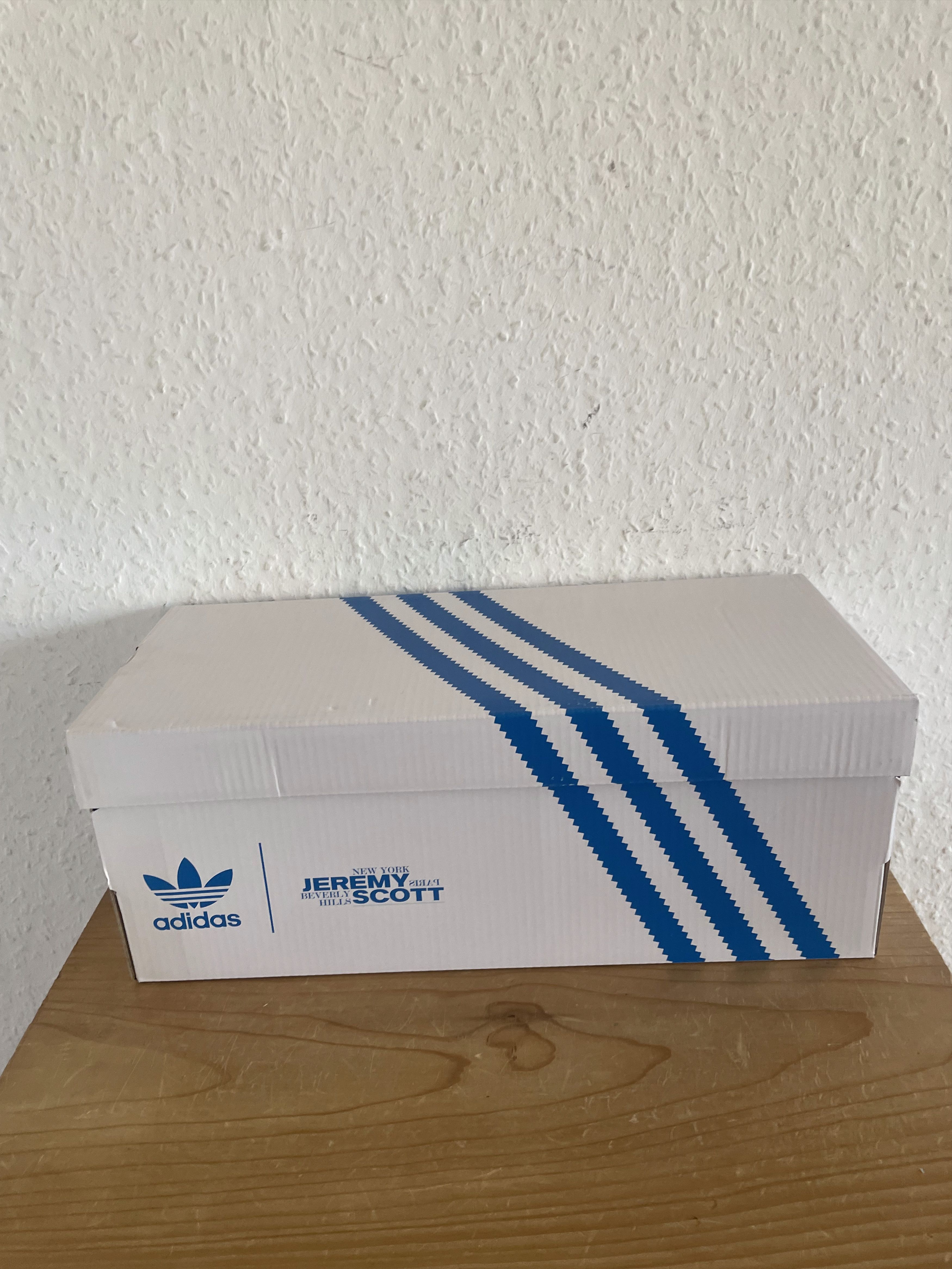 Adidas × Jeremy Scott Wings Adilette Slides Size US 12 / EU 45 - 10 Thumbnail