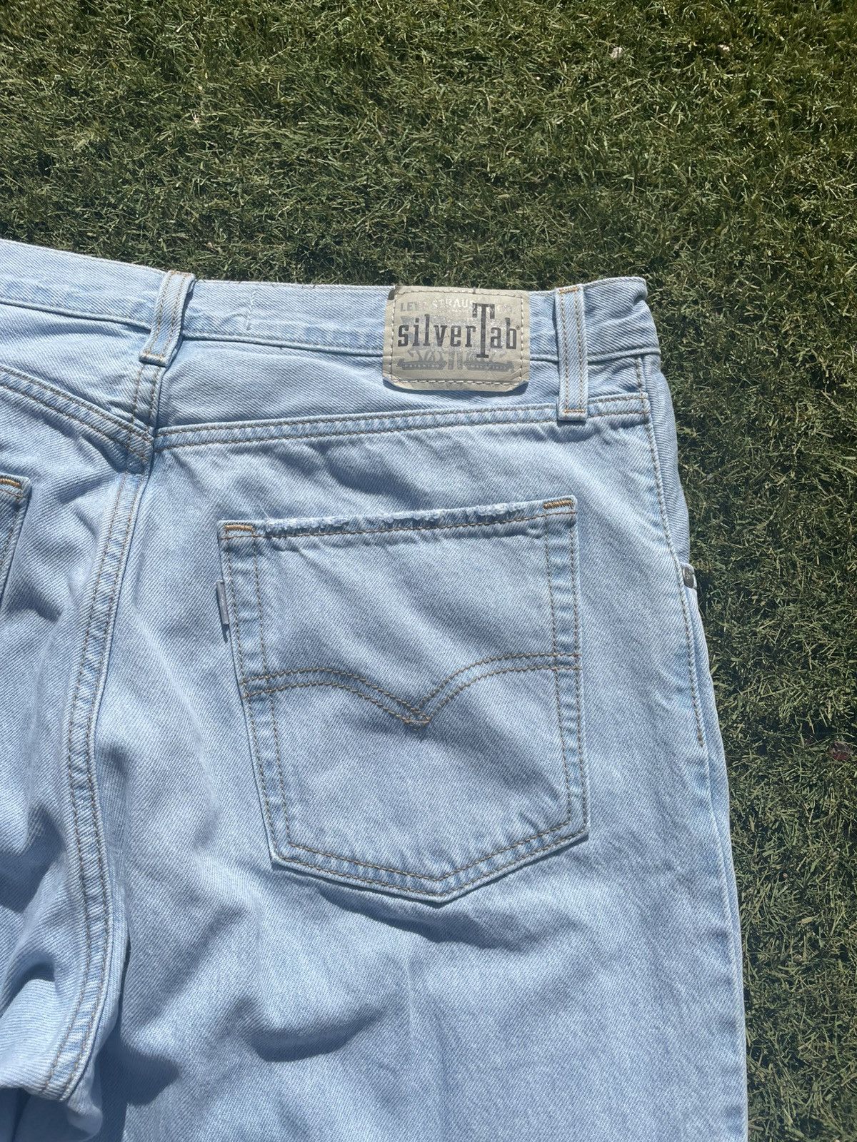 Levi's Levi's SilverTab Jeans Women’s (34x39)Blue 94 Baggy Womens Size US 34 / EU 50 - 6 Thumbnail