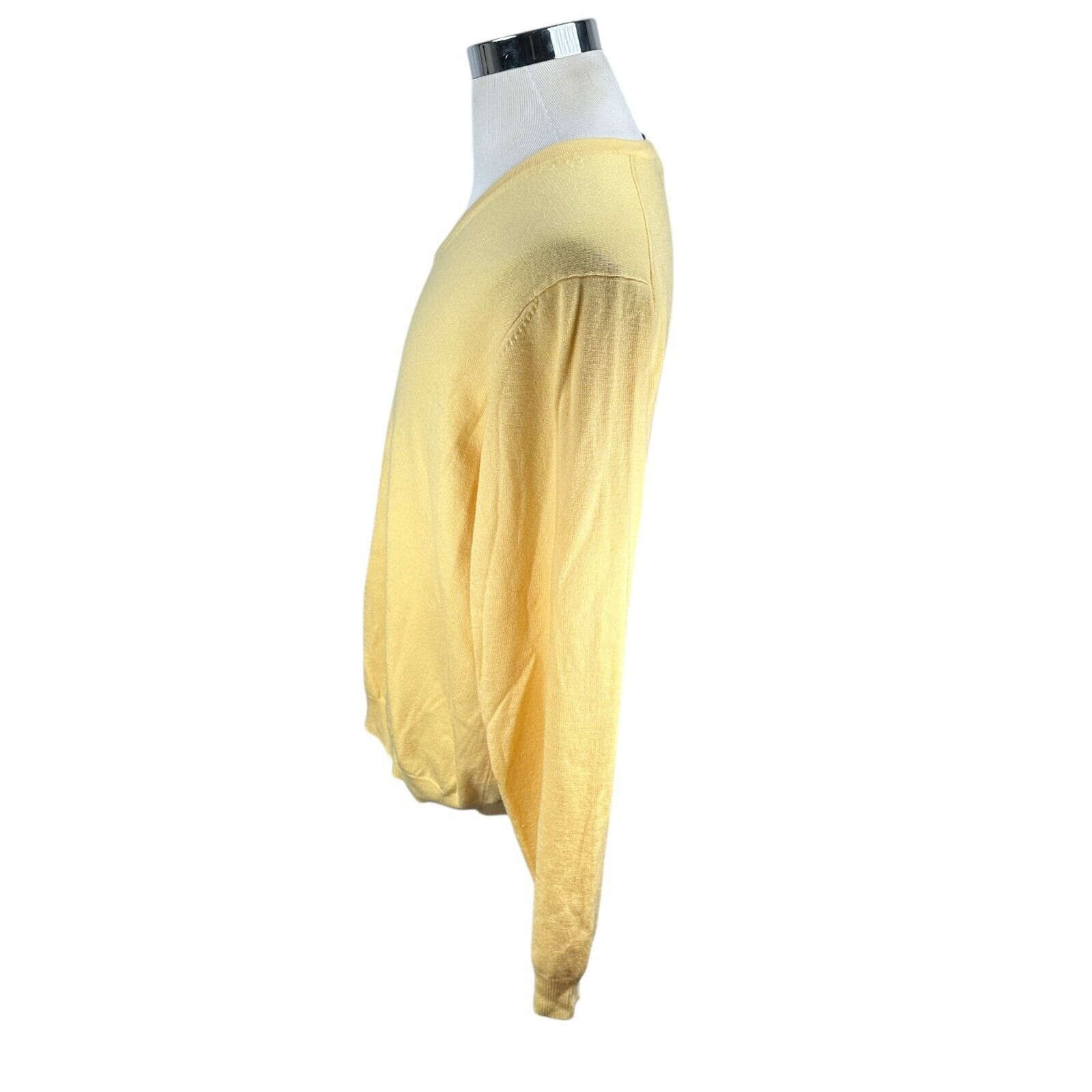 Brooks Brothers Brooks Brothers Sweater Men’s Large Yellow V-Neck Pullover Size US L / EU 52-54 / 3 - 4 Thumbnail