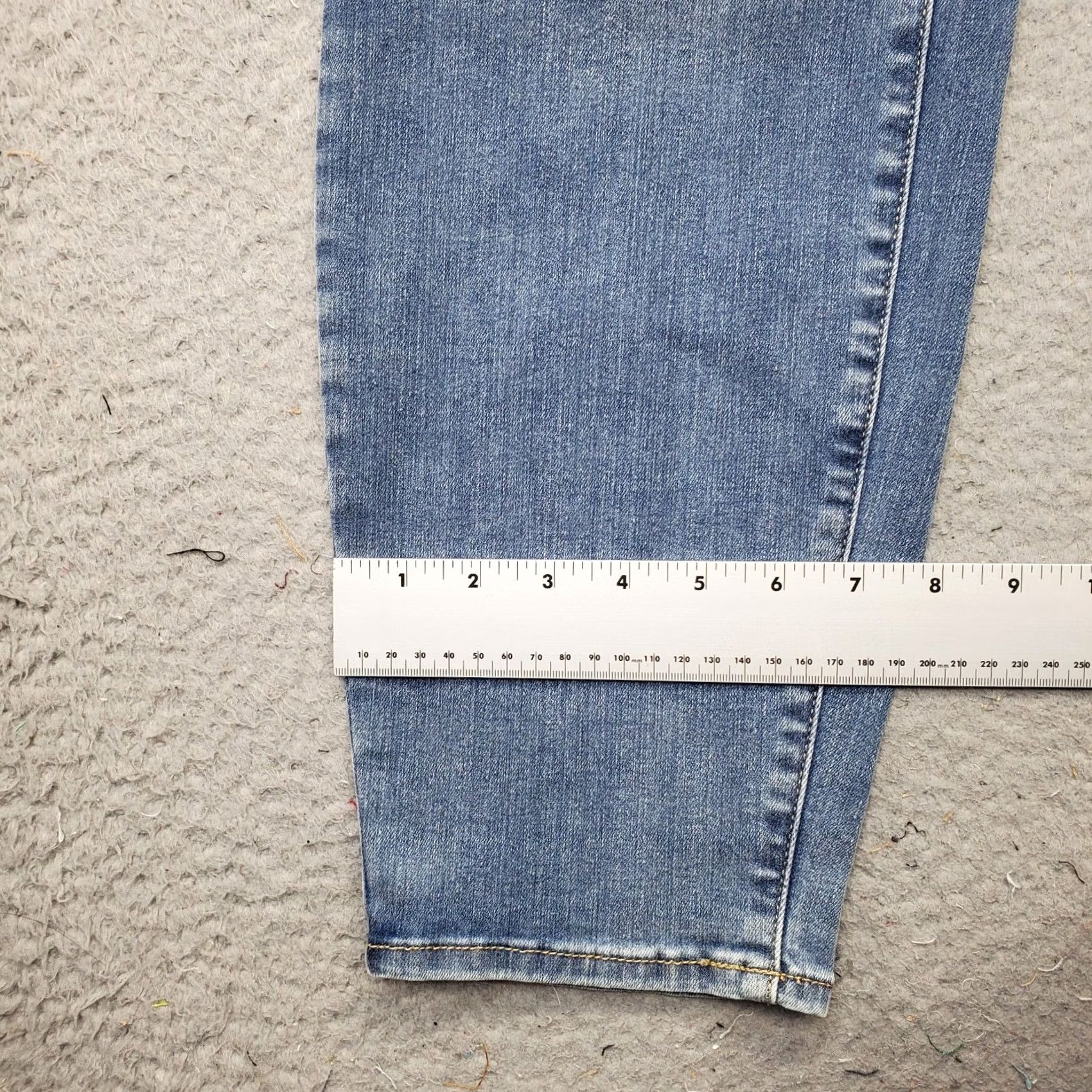 Vintage Universal Thread Jeans Womens Size 24 Blue Denim High Rise Skinny Stretch Jeans Size 42" / US 20 - 5 Thumbnail