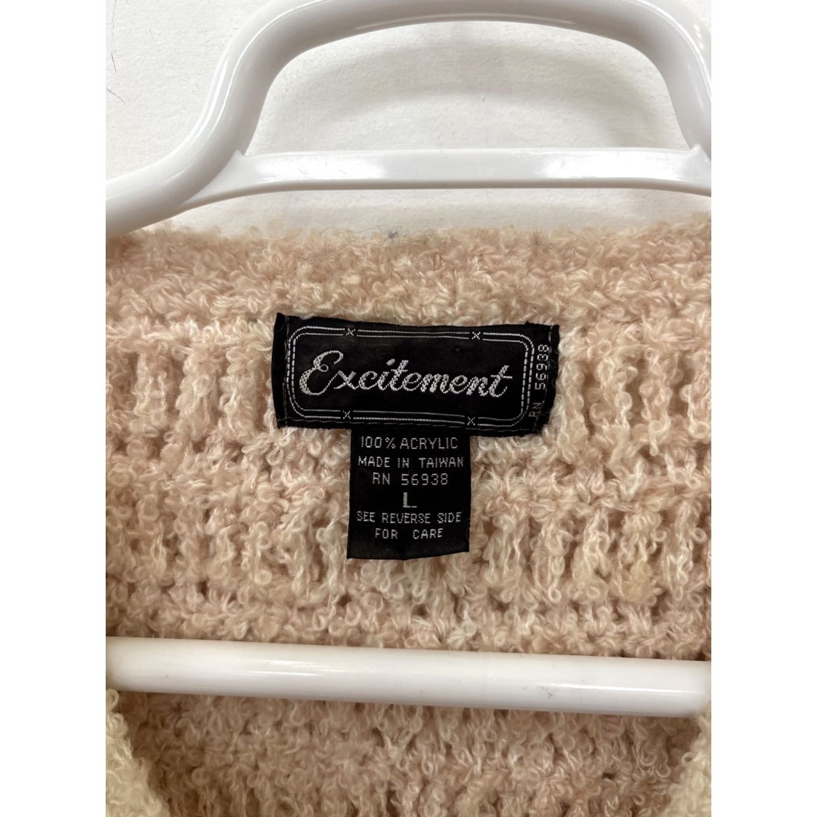 Vintage VINTAGE Excitment Cardigan Sweater Jacket Womens Large Pink Chunky-Knit 70s Bohemian Hippie Fringe Balloon Sleeve Oversized Size M / US 6-8 / IT 42-44 - 3 Thumbnail