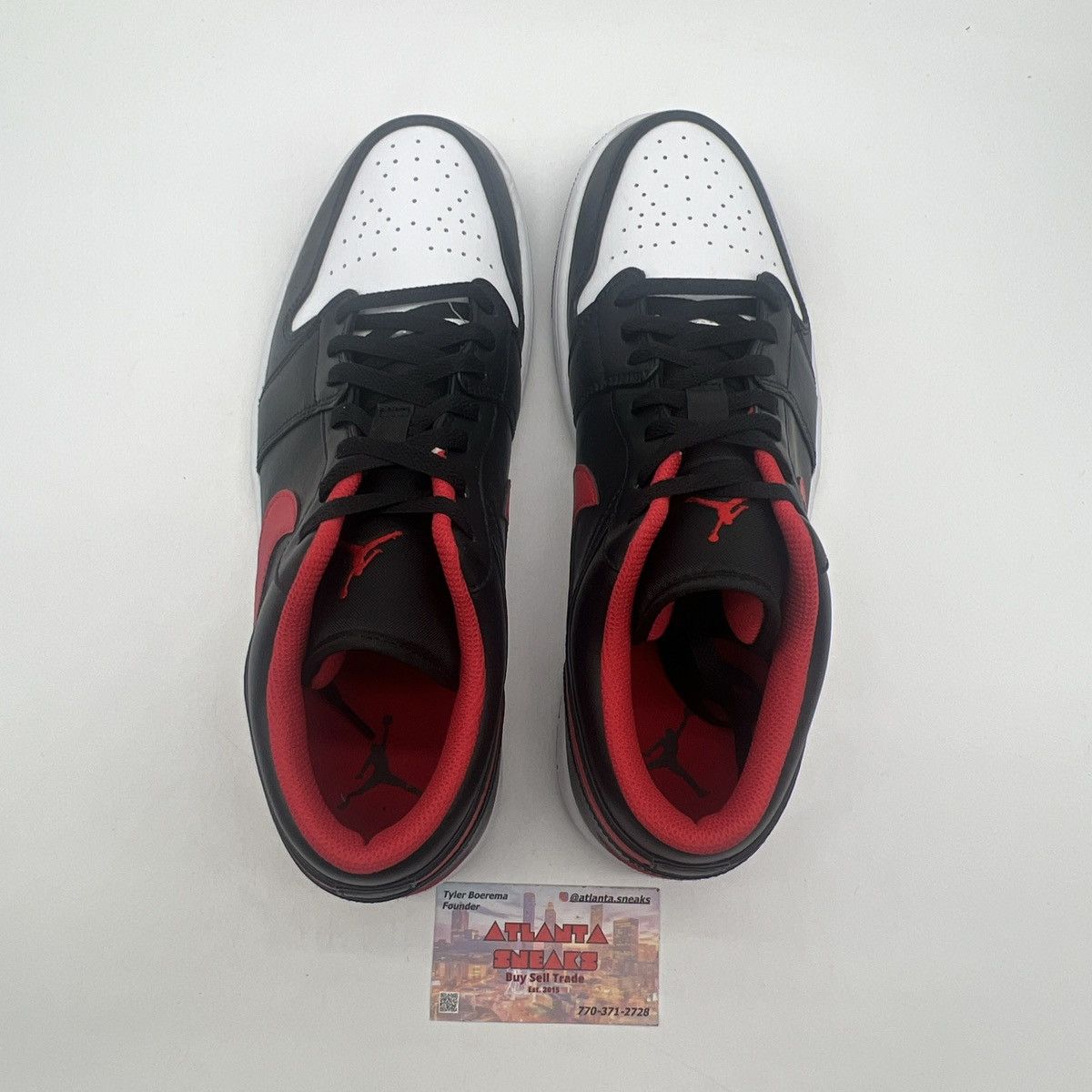 Nike Air Jordan 1 low white toe Size US 13 / EU 46 - 6 Thumbnail