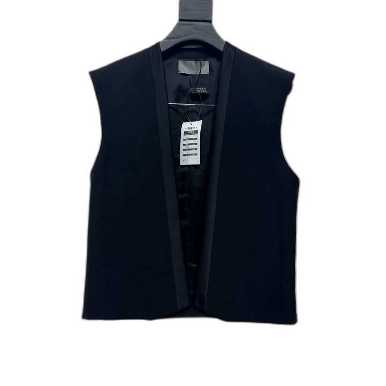 Dior Dior Black Vest Size 46 DY11862 Size US M / EU 48-50 / 2 - 1 Thumbnail