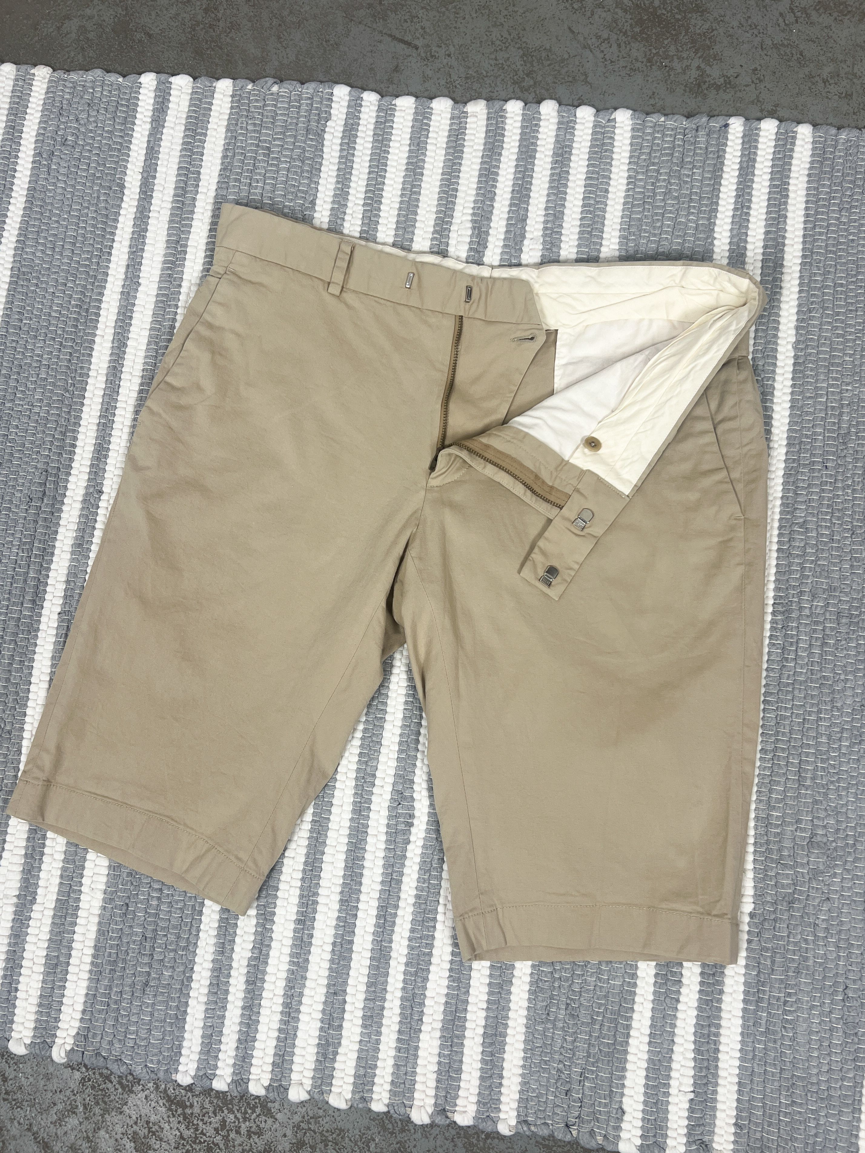 Ralph Lauren Ralph Lauren Chino Beige Shorts Size US 34 / EU 50 - 2 Thumbnail