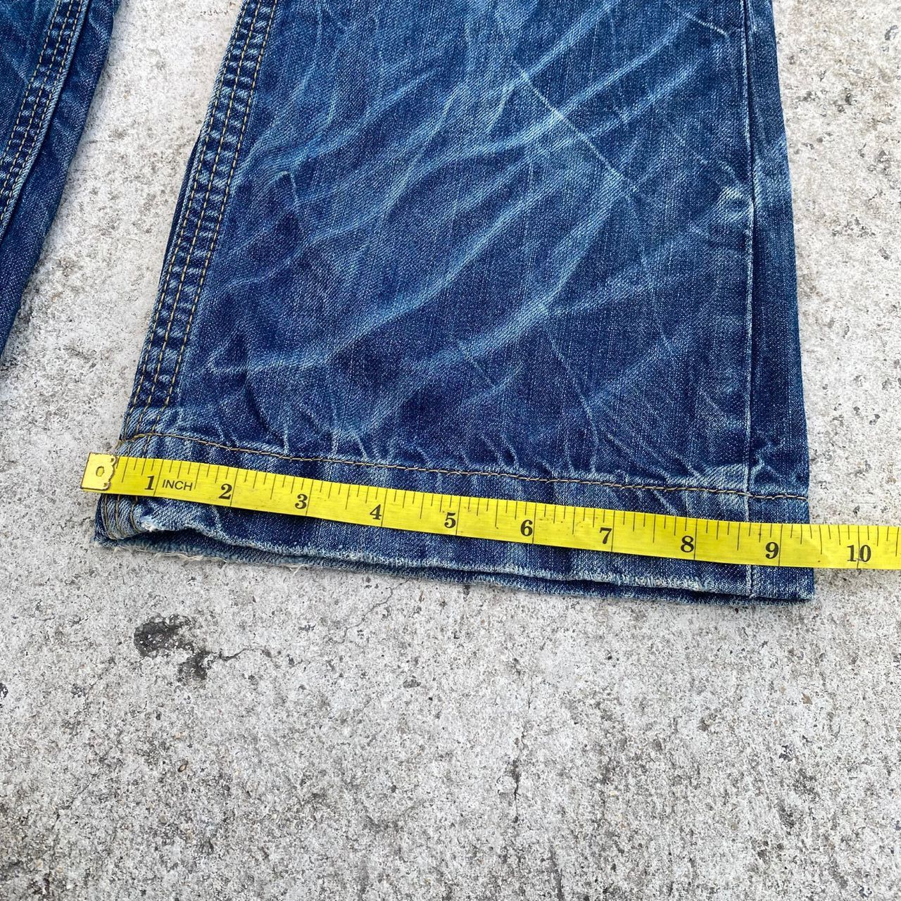 Japanese Brand Vintage Lolita Jeans Flare Distressed Denim Size 32" / US 10 / IT 46 - 9 Thumbnail