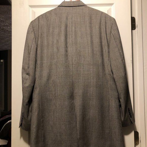 Jos. A. Bank JOS.A.BANK MEN'S GRAY 100%WOOL 2PC SUIT SIZE: 44L Size 44L - 4 Thumbnail