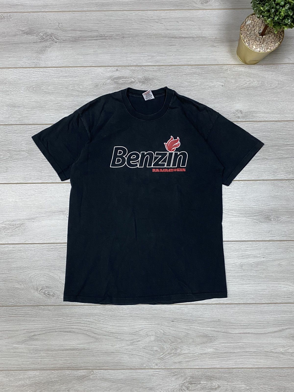 Vintage Rammstein 🔥 2005 Benzin faded vintage flame t-shirt graphic Size US M / EU 48-50 / 2 - 3 Thumbnail