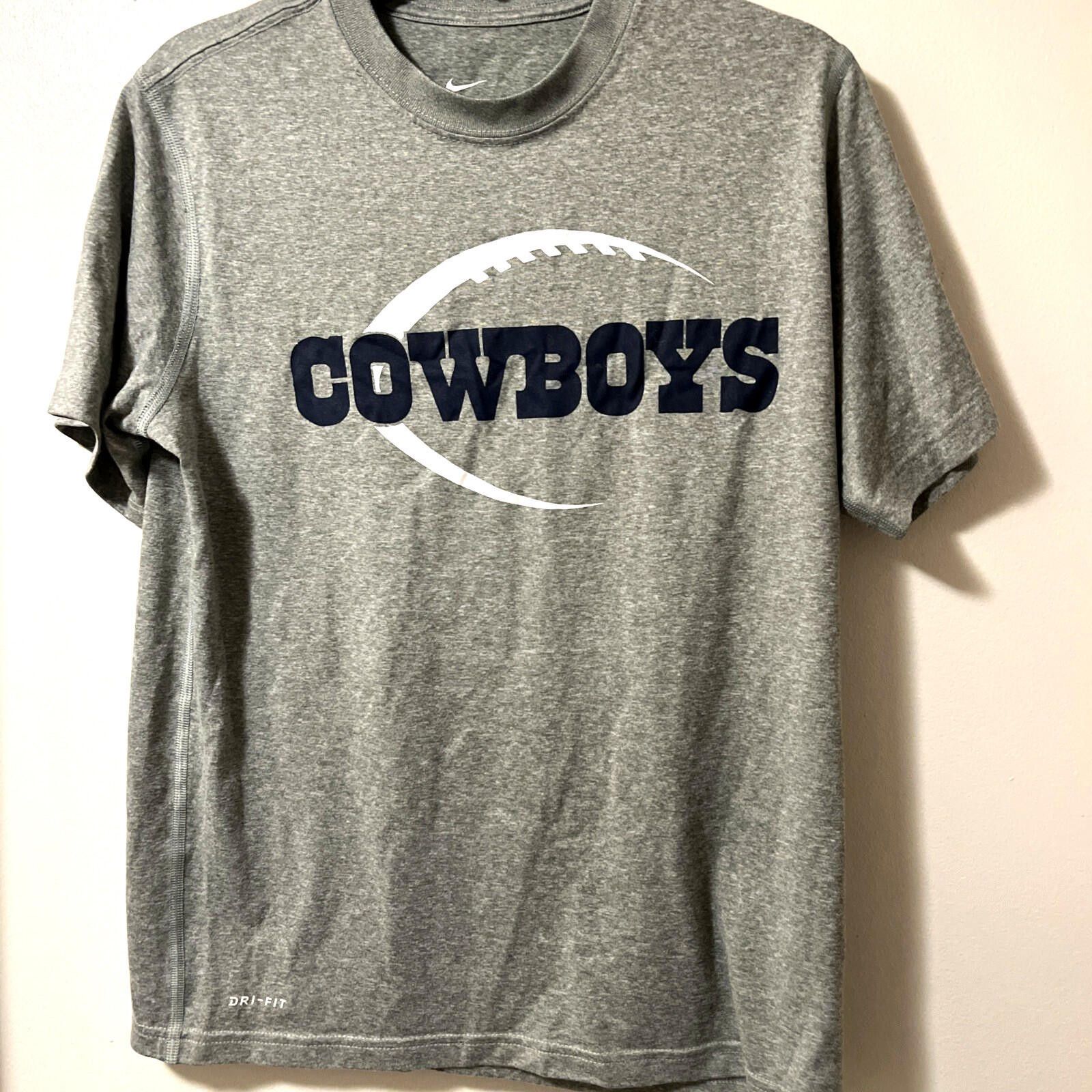 Nike Dallas Cowboys Gray Polyester T-shirt Size Youth M Nike Size ONE SIZE - 1 Thumbnail
