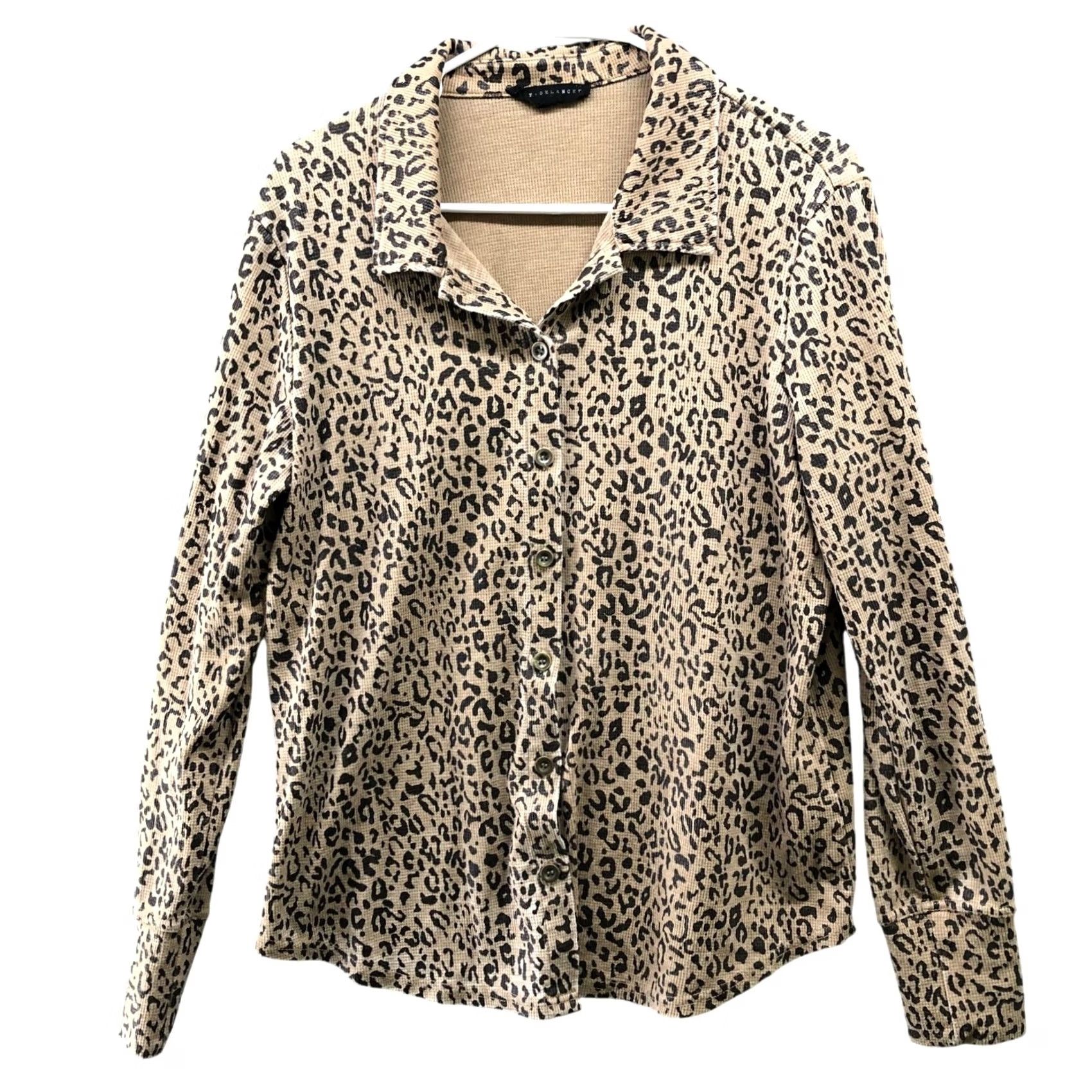 Vintage VINTAGE Jane & Delancey Leopard Print Long Sleeve Shirt Womens M Button Down Tan Waffle Size M / US 6-8 / IT 42-44 - 2 Thumbnail