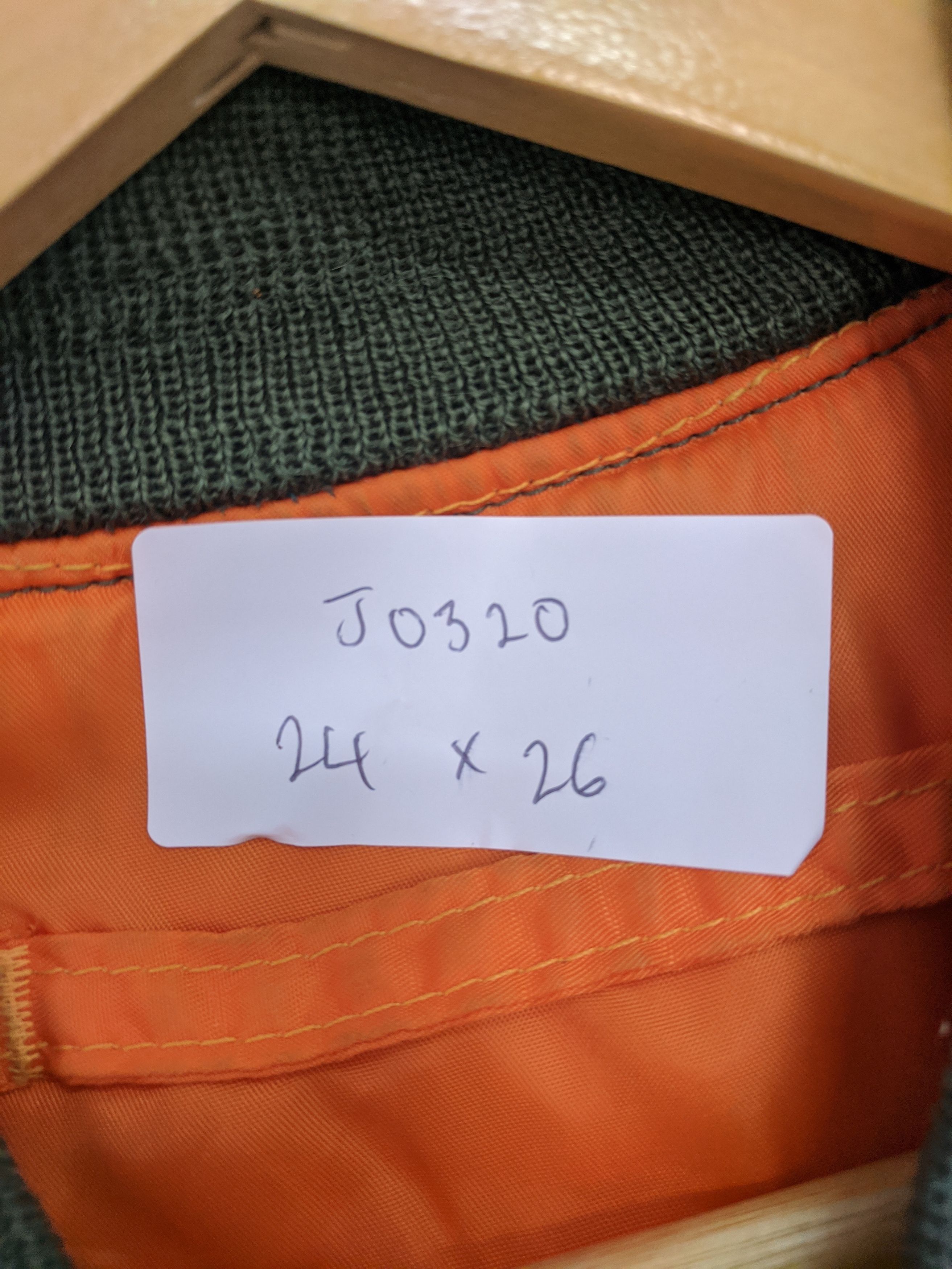 Alpha Industries Vintage Faded Alpha Industries Military Bombers Jacket J0320 Size US L / EU 52-54 / 3 - 13 Thumbnail