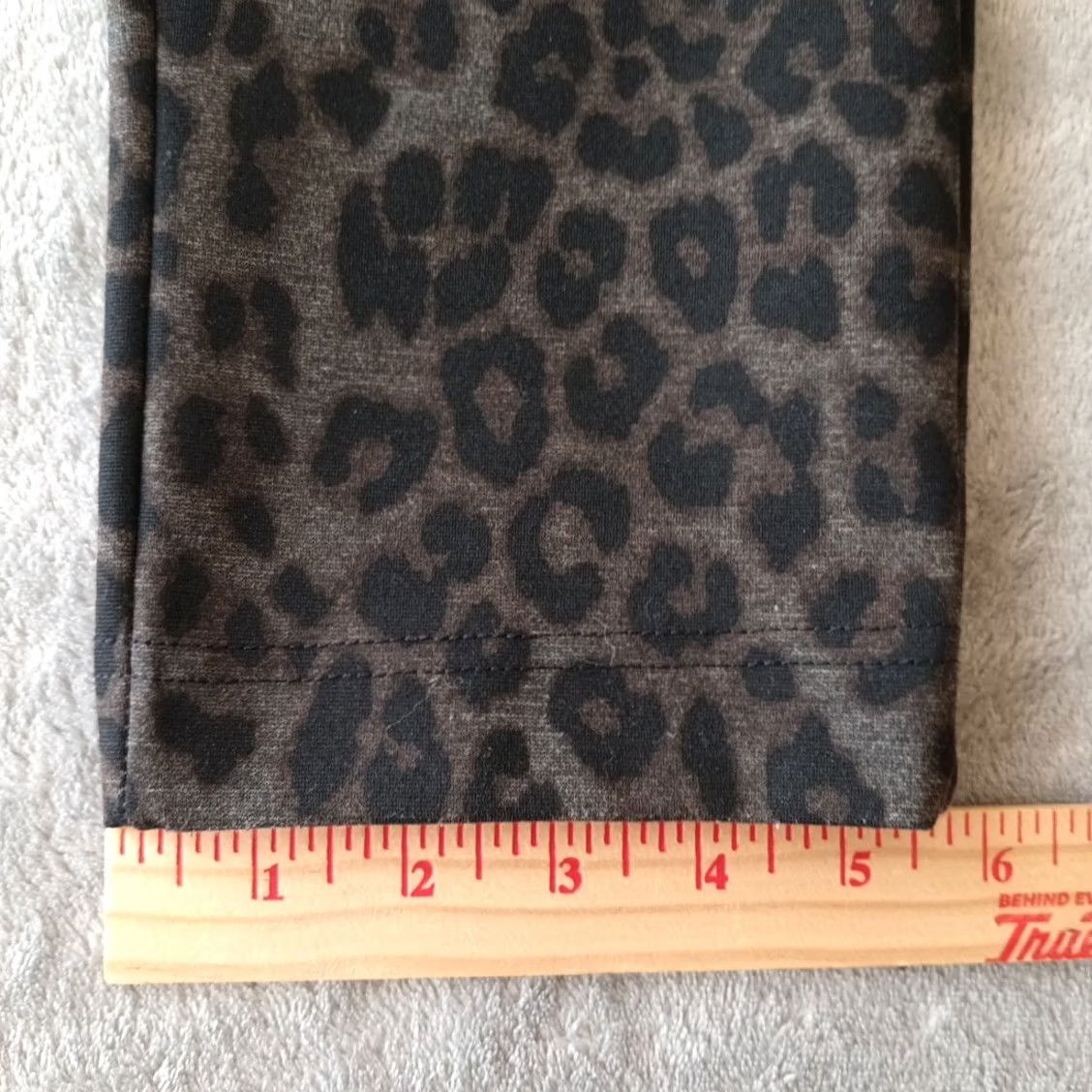 Calvin Klein Calvin Klein Ankle Pants Womens Medium Black Gray Animal Print Pull On Skinny Size 32" / US 10 / IT 46 - 6 Thumbnail