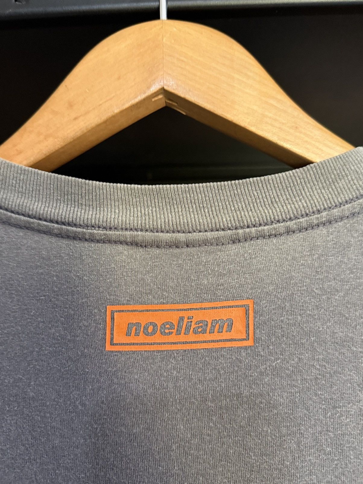 Band Tees Vintage 90s Sifters Neiliam Oasis Faded Tee Size US M / EU 48-50 / 2 - 7 Thumbnail