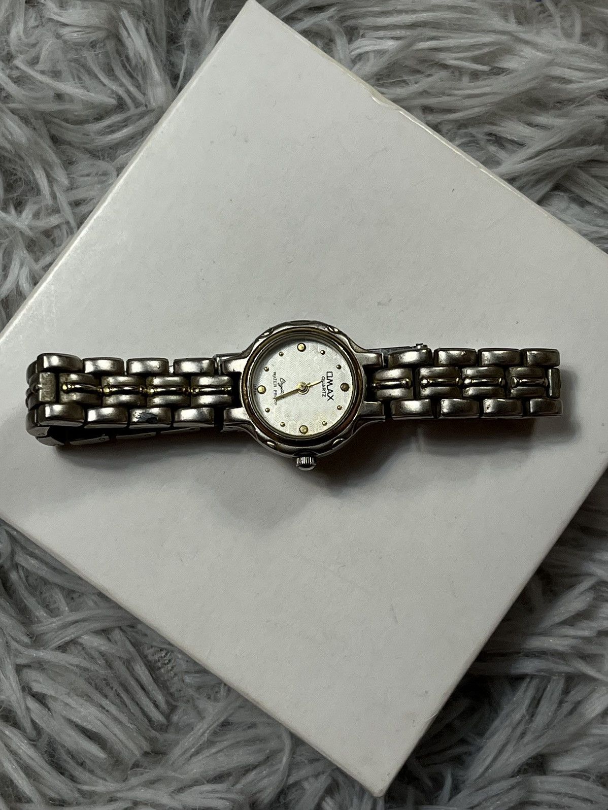 Jewelry Omax Vintage Ladies’ Quartz Watch – Japanese Brand Size ONE SIZE - 6 Thumbnail