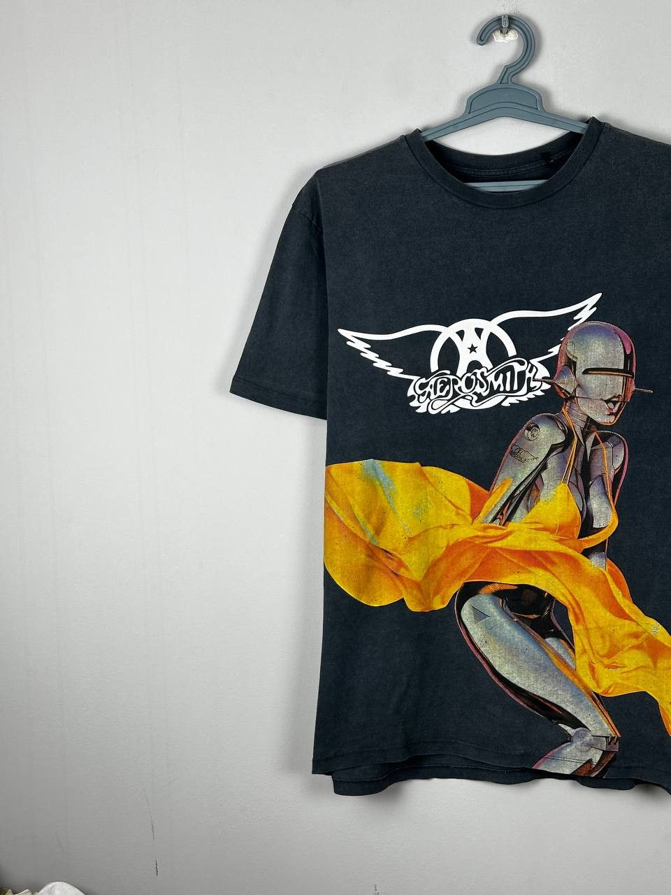 Japanese Brand Sorayama Aerosmith Faded Streetwear T Shirt Size US L / EU 52-54 / 3 - 2 Thumbnail