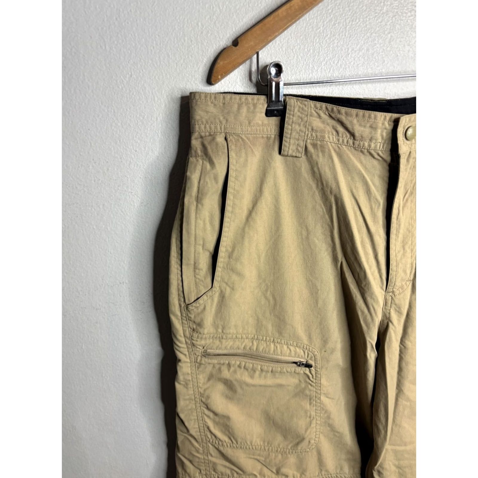 Vintage L.L. Bean Pants Mens 36x34 Beige Nylon Hiking Quick Dry Zip Pockets Trail Mens Regular 36W 34L Beige Khakis Outdoor Hiking Travel Size US 36 / EU 52 - 2 Thumbnail