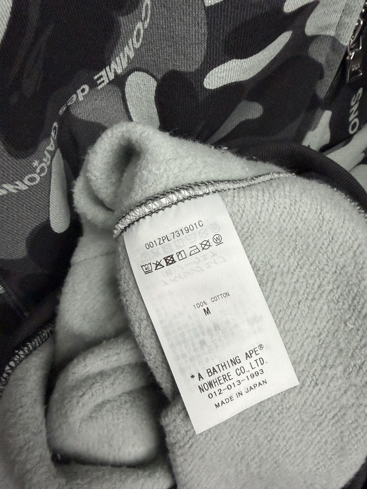 Bape × Comme des Garcons Bape x CDG Shark Full Zip Osaka Hoodie Size US M / EU 48-50 / 2 - 6 Thumbnail