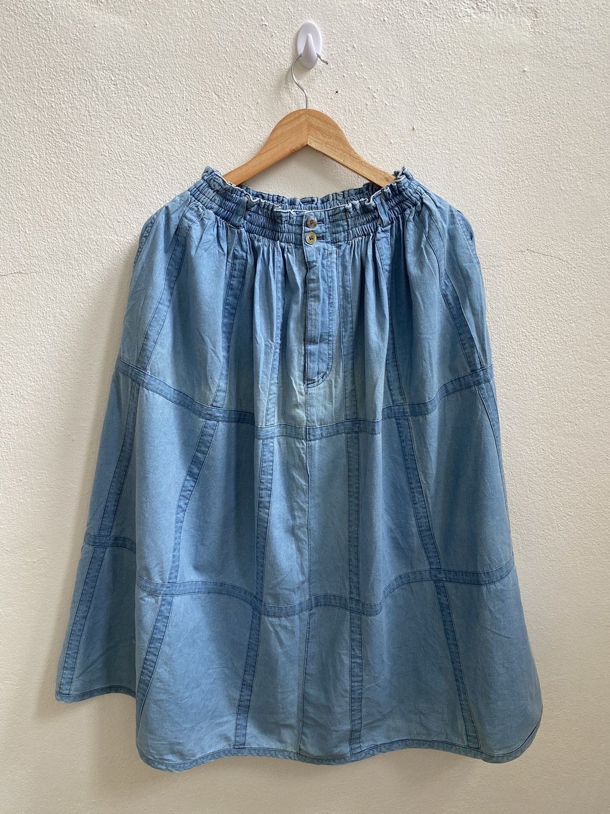 VERY RARE DESIGNS HAI SPORTING GEAR SKIRT DENIM