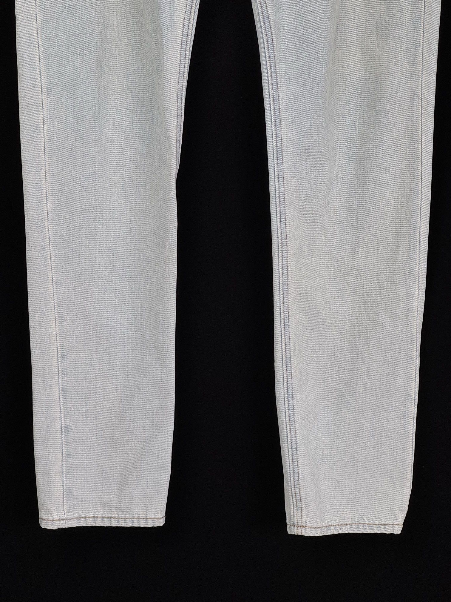Yeezy Yeezy Season 5 Light Wash Jeans Size 32 Size US 32 / EU 48 - 2 Thumbnail