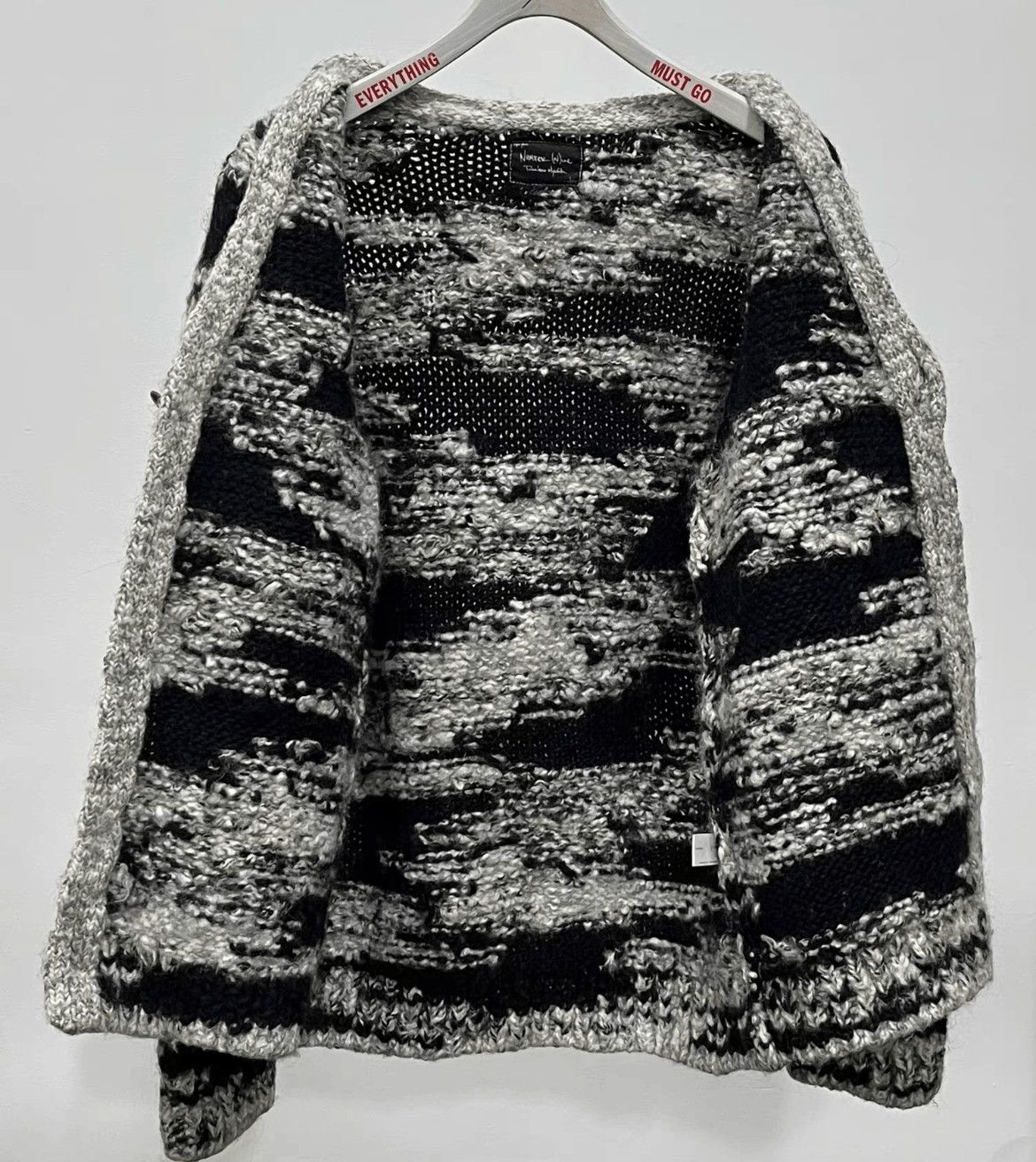 Other Number (N)ine Sz 3 Number Nine 04AW Givae peace a chance C Size US L / EU 52-54 / 3 - 3 Thumbnail