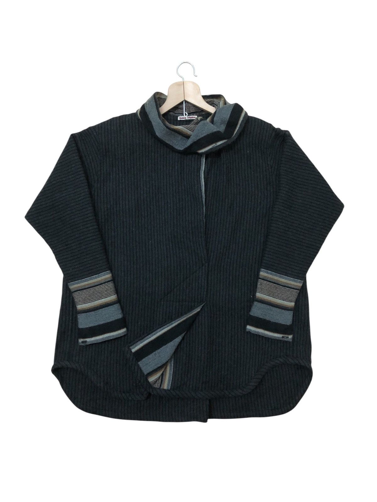 Issey Miyake × Vintage Vintage 70’s Issey Miyake Turtle Neck Sweaters Wool Size US L / EU 52-54 / 3 - 2 Thumbnail