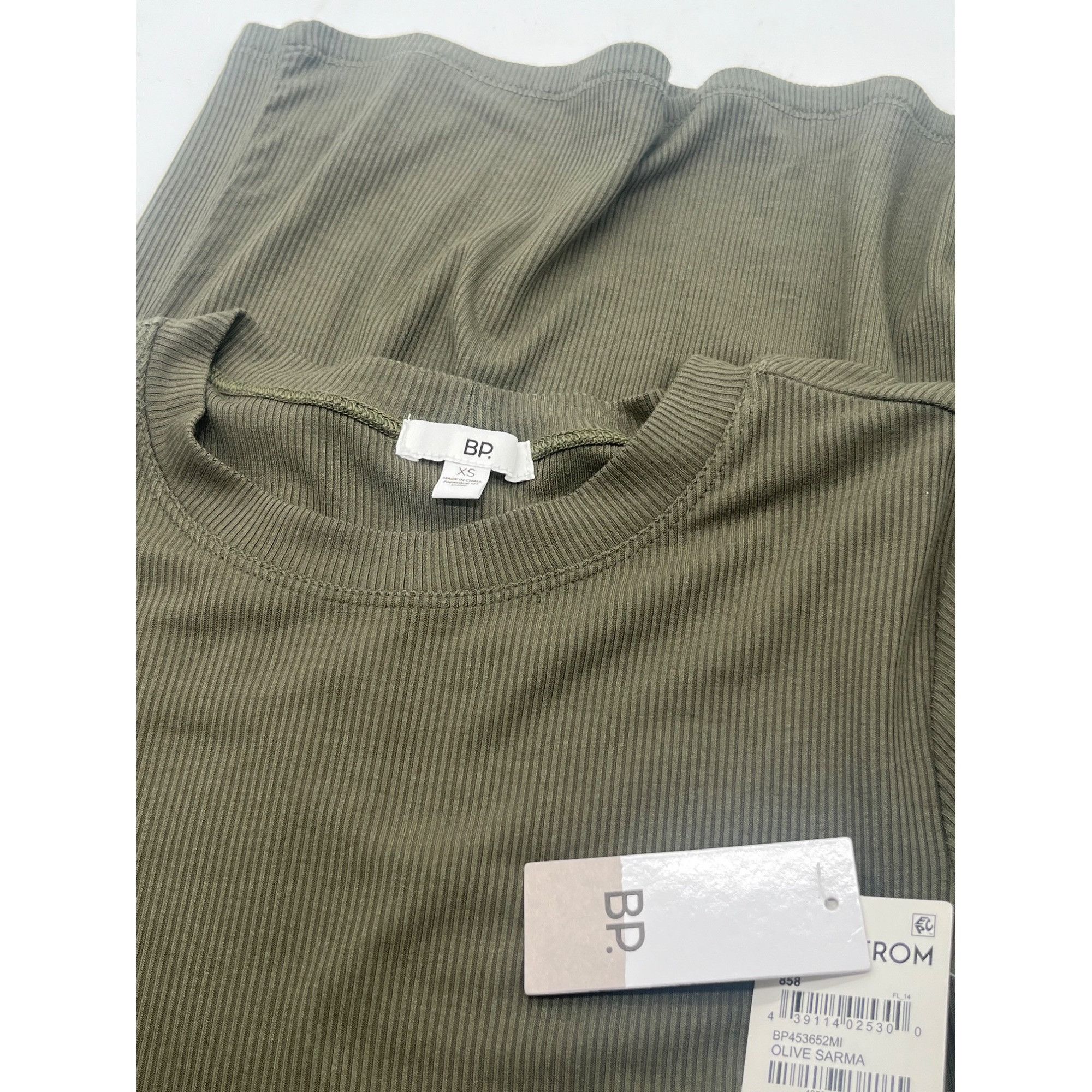 BP. BP. Front Slit Rib T-Shirt Dress in Olive Sarma, Sz. XS Size XS / US 0-2 / IT 36-38 - 10 Thumbnail