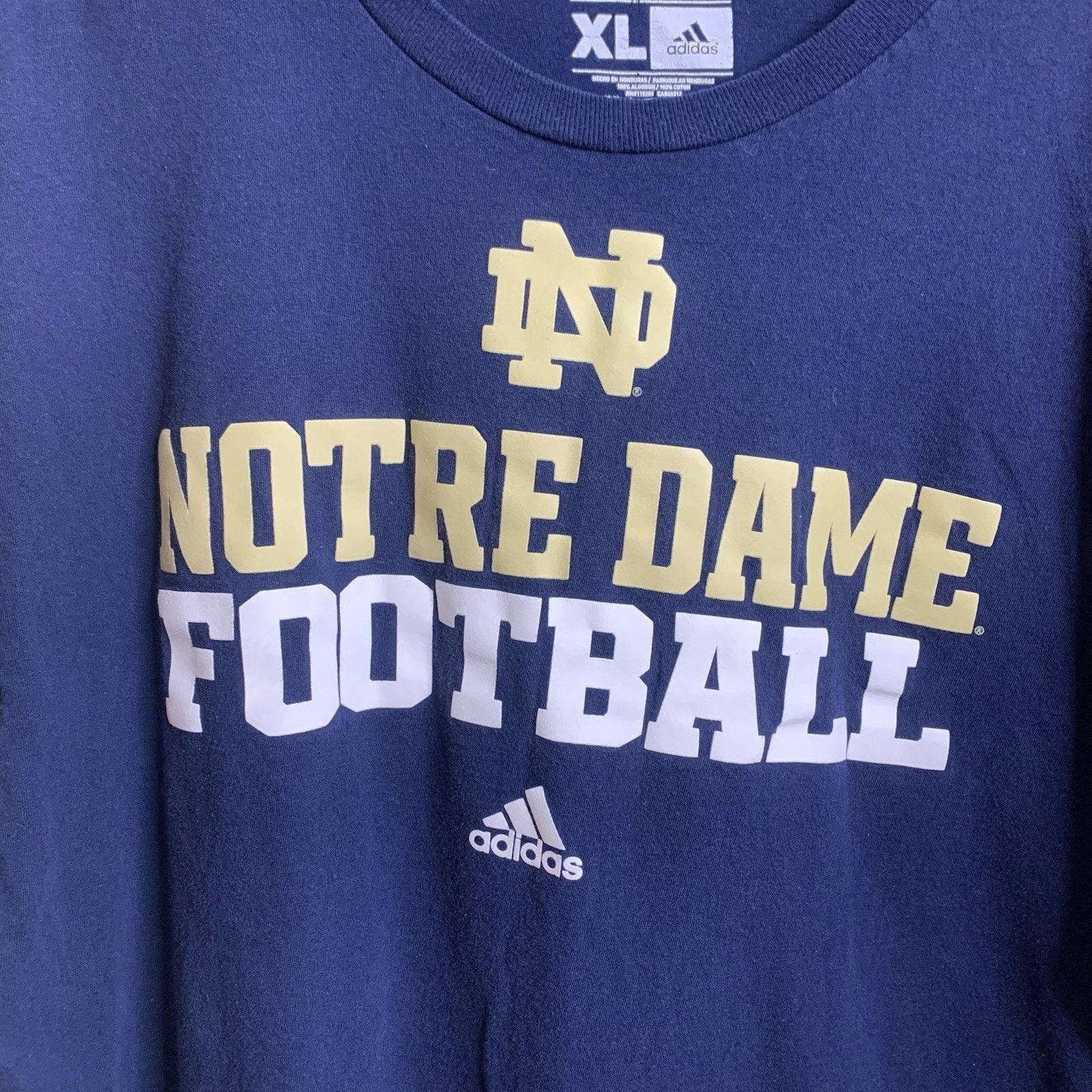 Adidas Adidas Notre Dame Irish Football The Go-To Tee Short Sleeve Size US XL / EU 56 / 4 - 7 Thumbnail