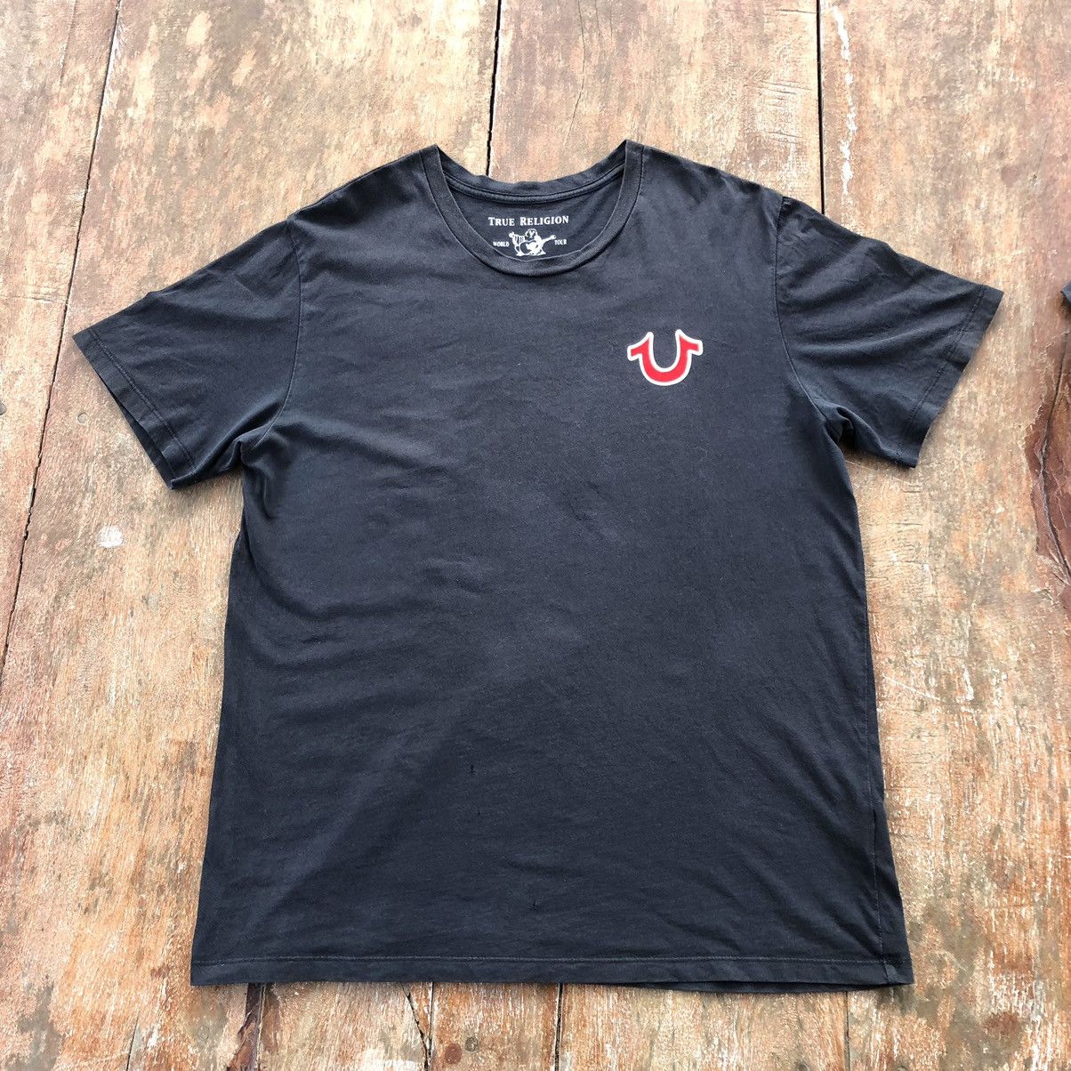 True Religion Vintage True Religion Big Buddha World Tour T Shirt Size US L / EU 52-54 / 3 - 3 Thumbnail
